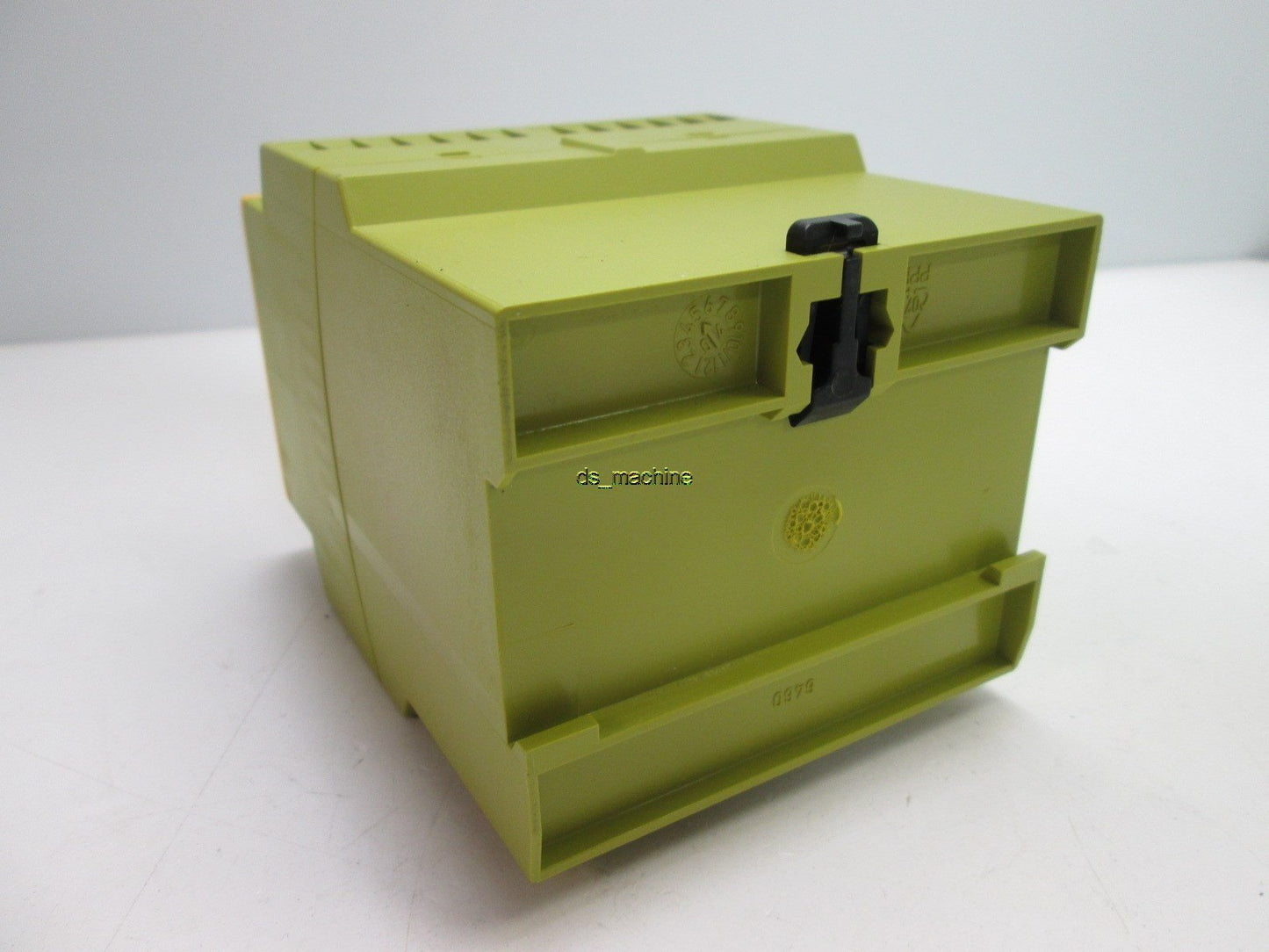 Used Pilz PZE-9 24VDC 8n/o 1n/c Expander Module for E-Stop, 24VDC, 3.5W