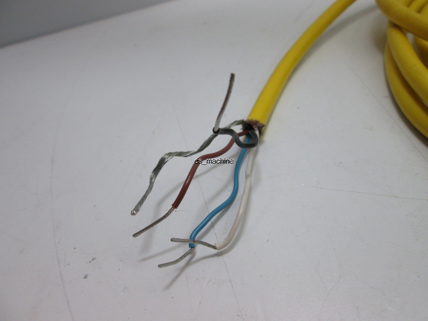 Used Banner PMCF-510C 57475 5-Pin Bulk Head Cable, Female, 11' Length