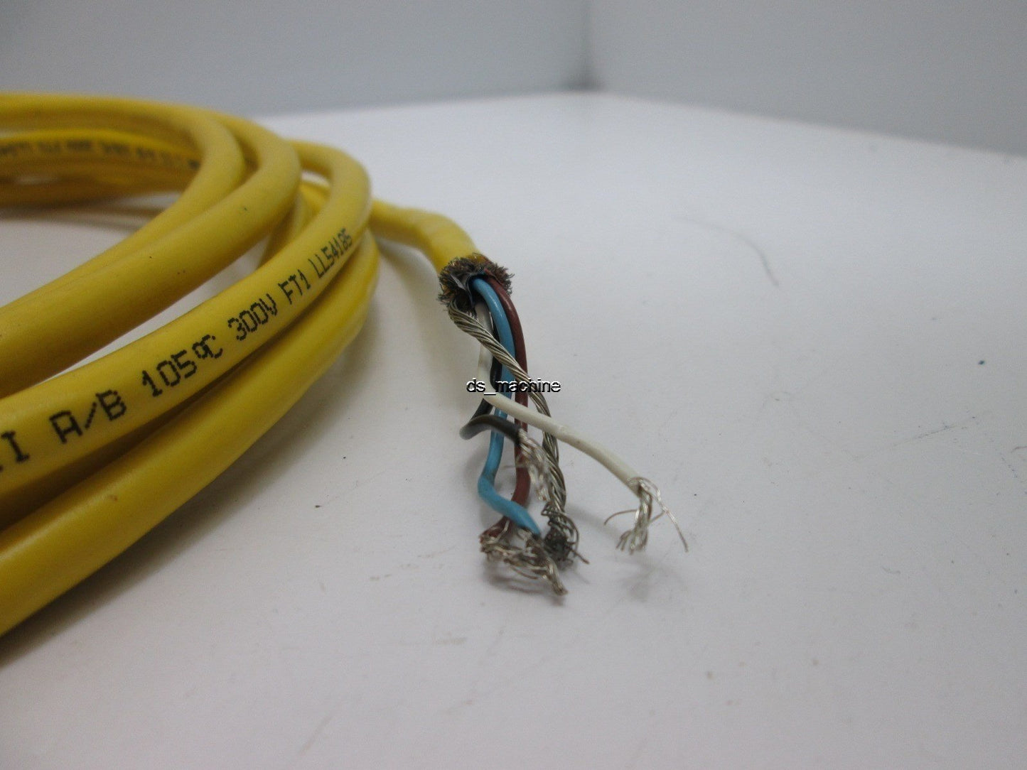 Used Banner PMCF-510C 57475 5-Pin Bulk Head Cable, Female, 11' Length, No Nut/Washer