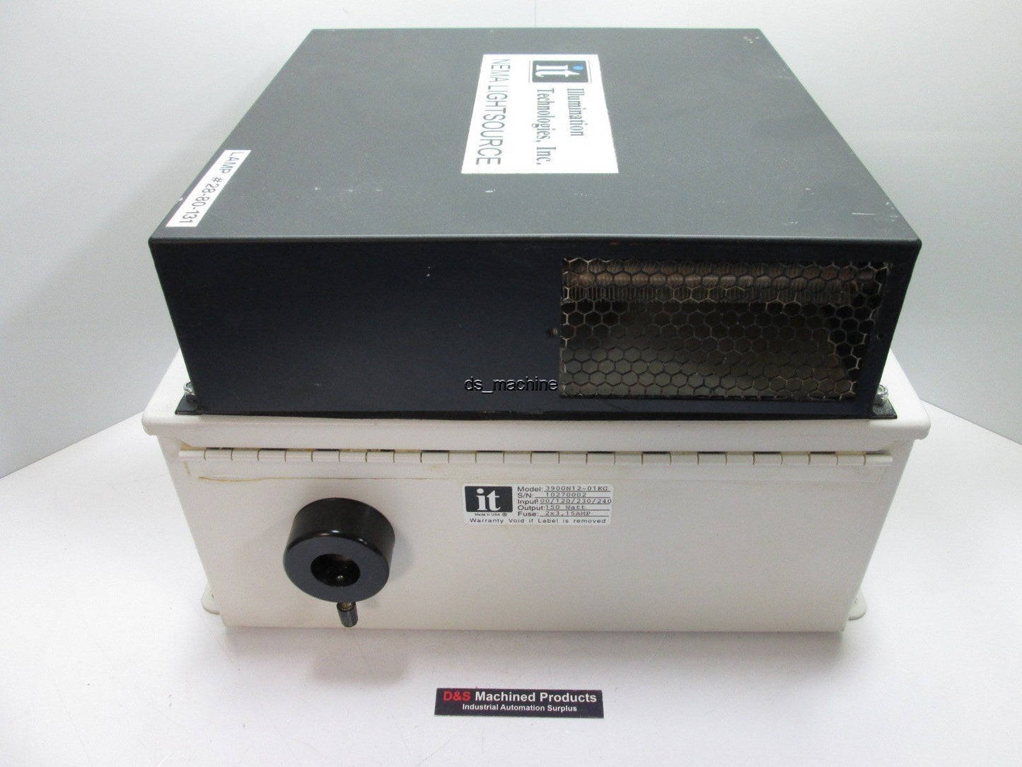 Used Illumination Technologies 3900N12-01KG DC Regulated NEMA 12 Light Source 150Watt