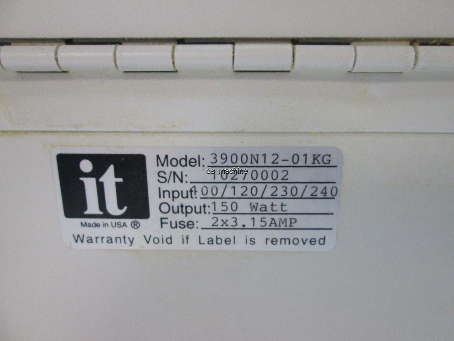 Used Illumination Technologies 3900N12-01KG DC Regulated NEMA 12 Light Source 150Watt
