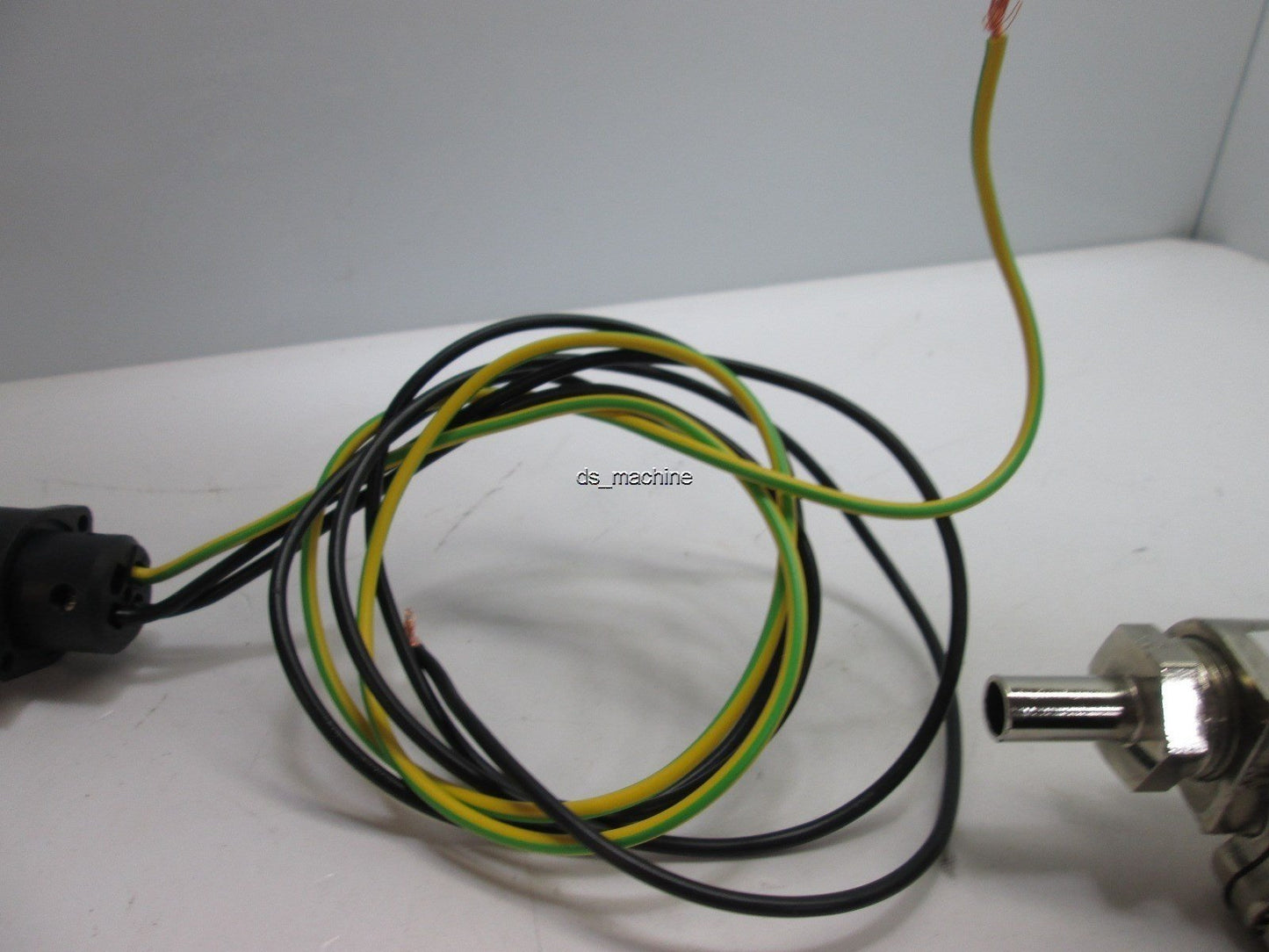 Used ASCO SCXE210C034 V Pneumatic Solenoid Valve 230VAC Control 130PSI