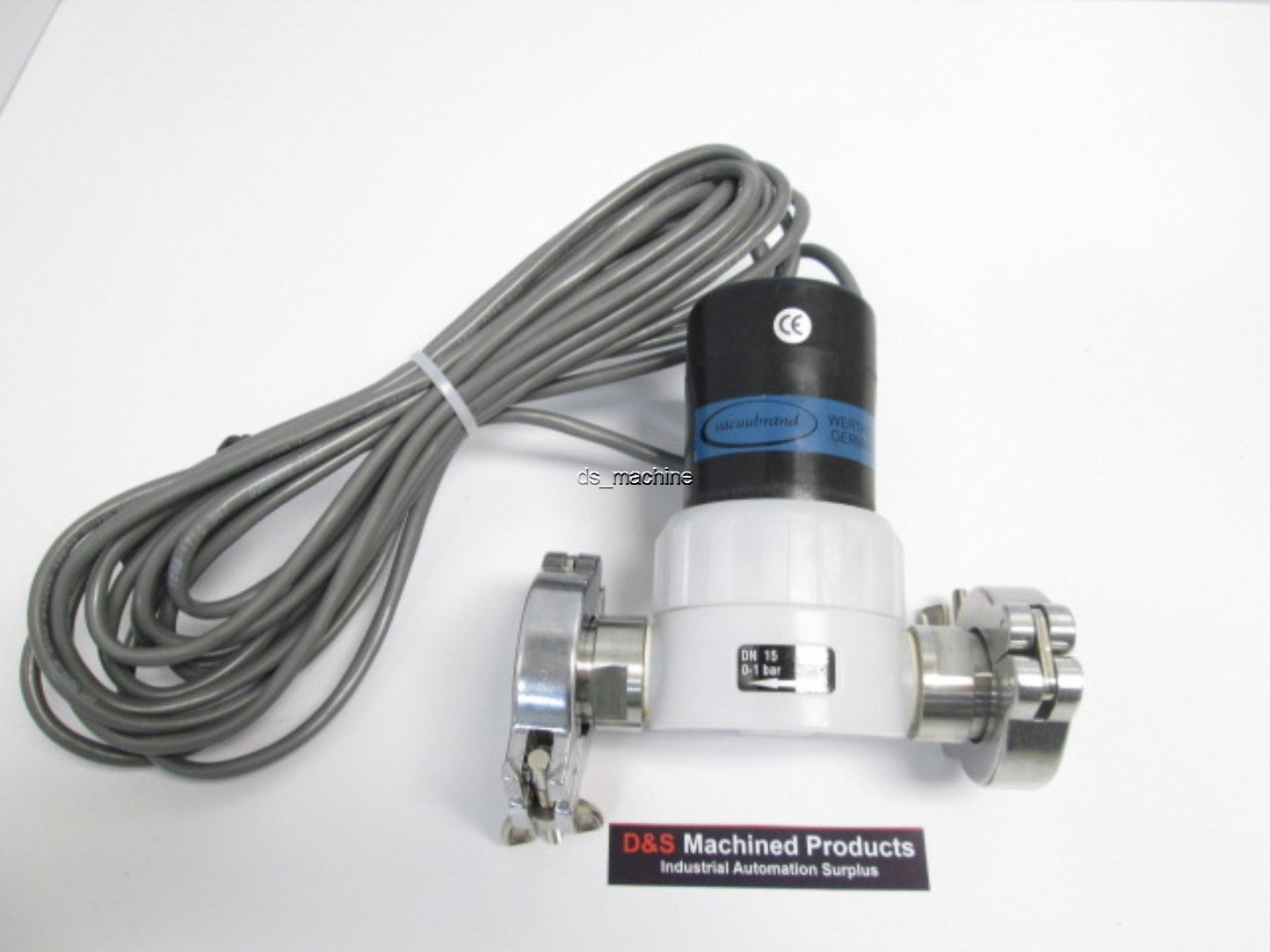 Used GEMU I-DE-99008131-00-736682 Flow Meter, 24VDC, 1/2", 0-1 bar