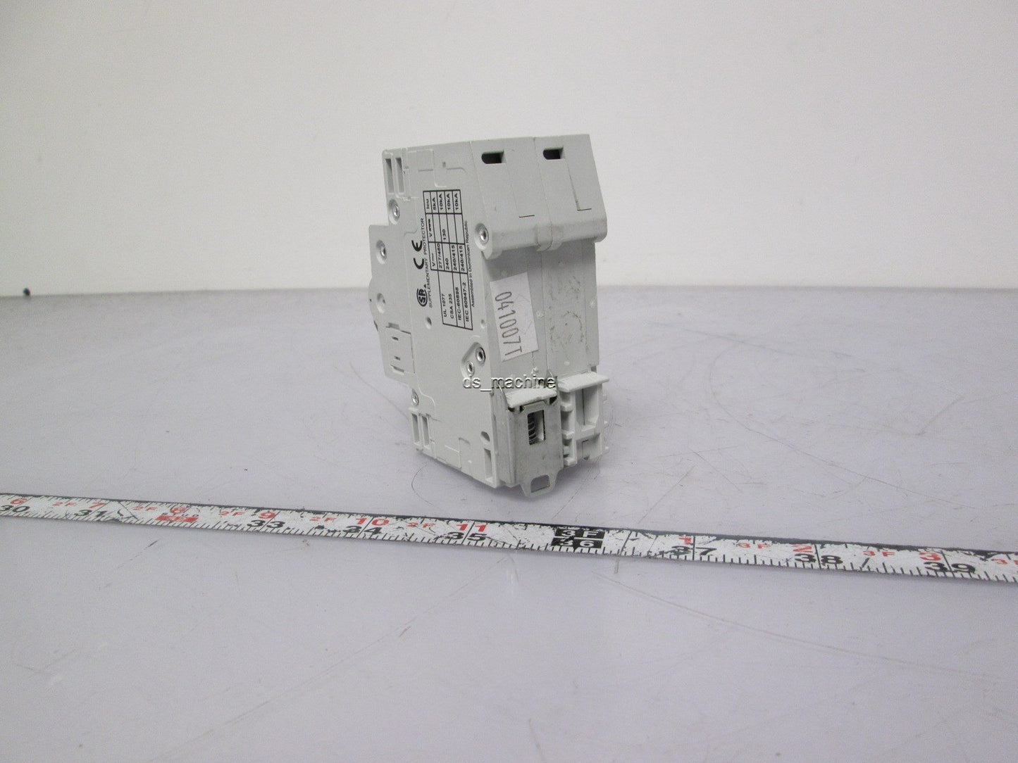 Used Cutler-Hammer C2 WMS2C02 2-Pole 2A Circuit Breaker