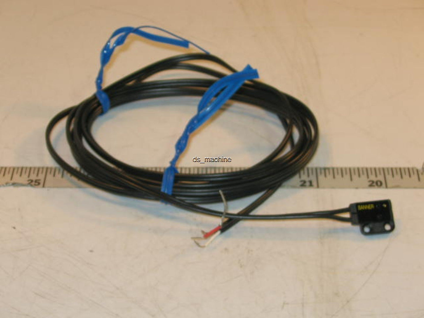 Used Banner SP3D1 PICO-AMP Ultra-small Sensor