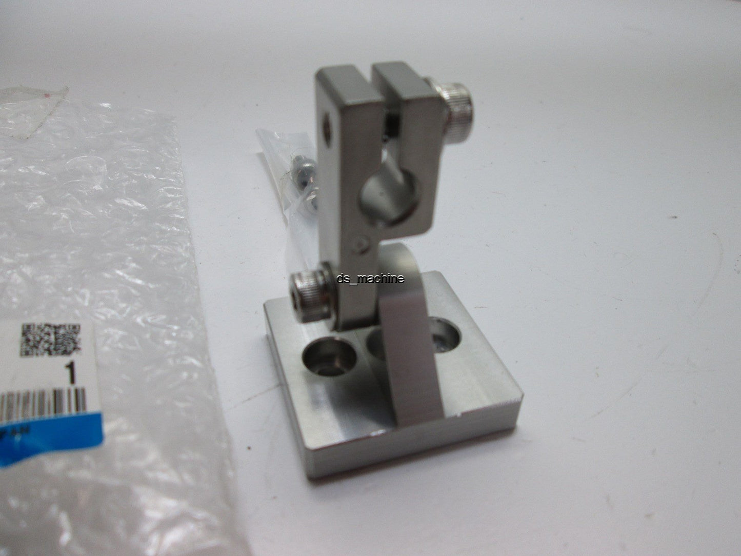 Used SMC IZS30-BS Sensor Bracket, 8mm