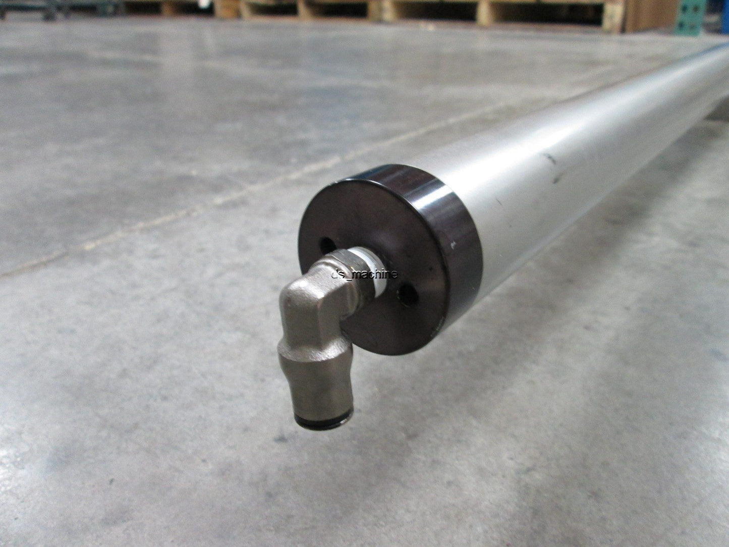 Used Pneumatic Cylinder 35-1/2" Stroke, 1-1/2" Bore, 16mm Shaft Diameter