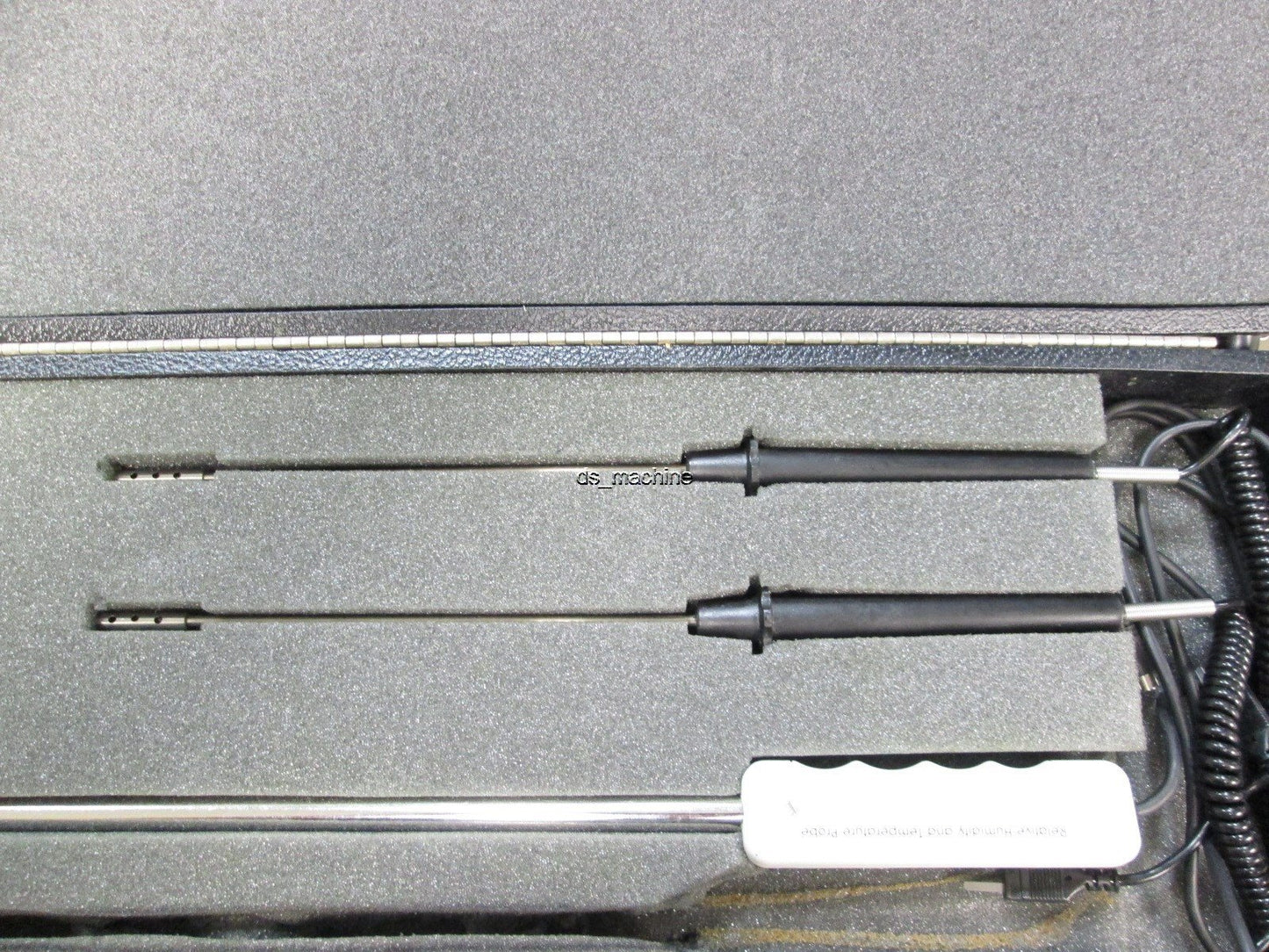 Used Cole-Parmer 37000-00 Temperature, Humidity and Air Velocity Meter w/ Hard Case