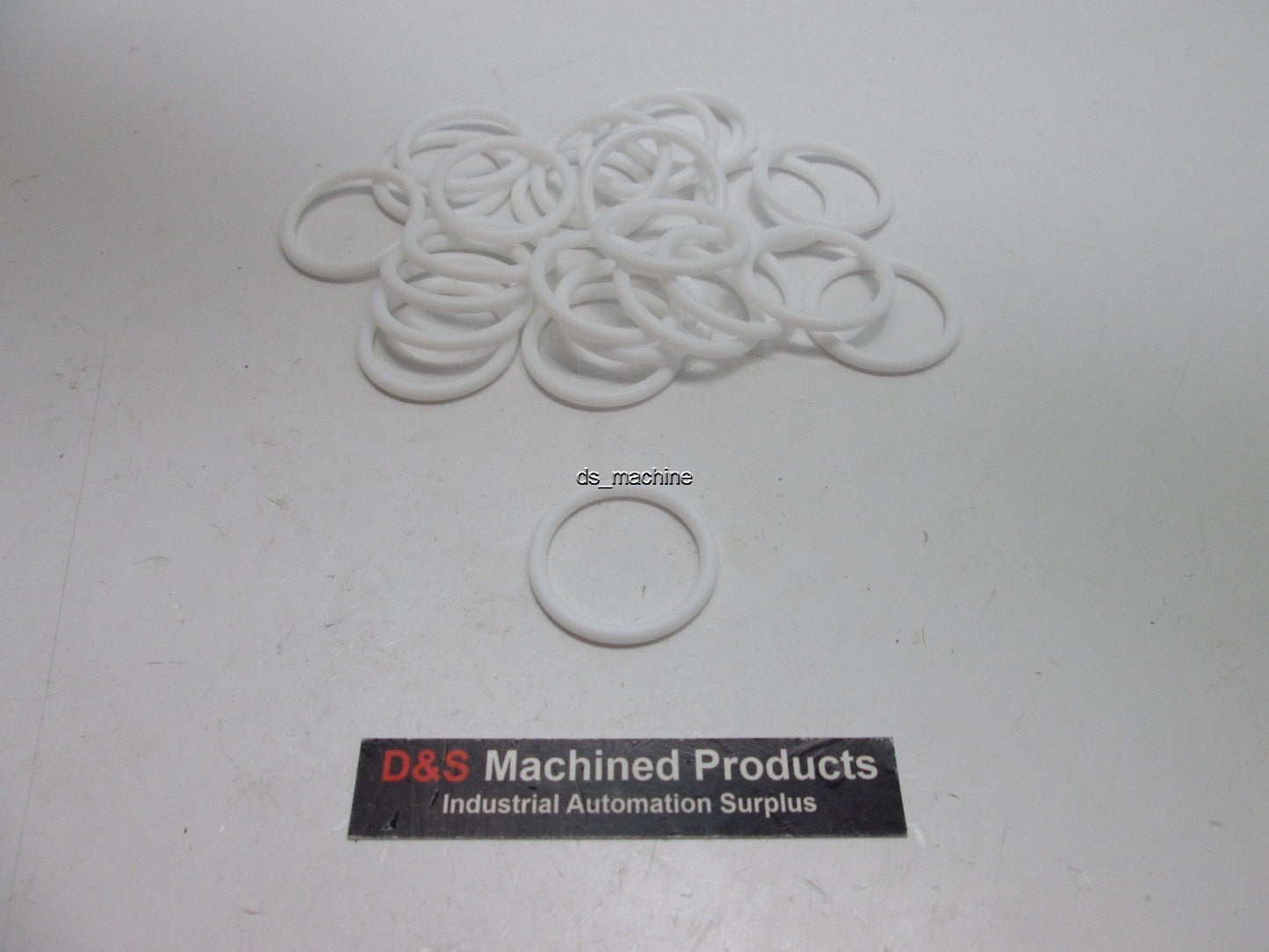 Used Lot of 25 Teflon O Ring 1-5/8" ID x 1-7/8" OD x 1/8" Width