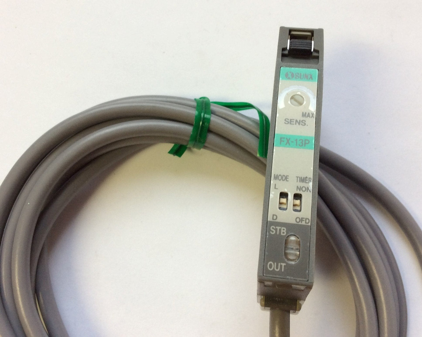 NEW SUNX Fiber Optic Sensor FX-13P I5