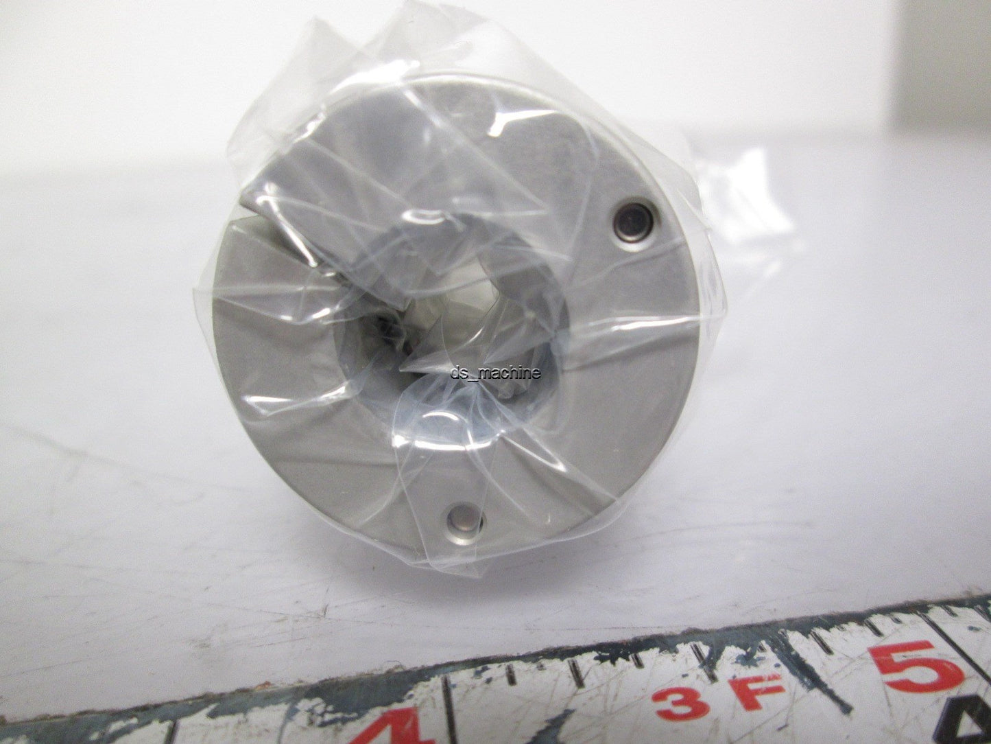 New Zero-Max C211P Control Flex Coupling 12mm Bore 31.25mm Length