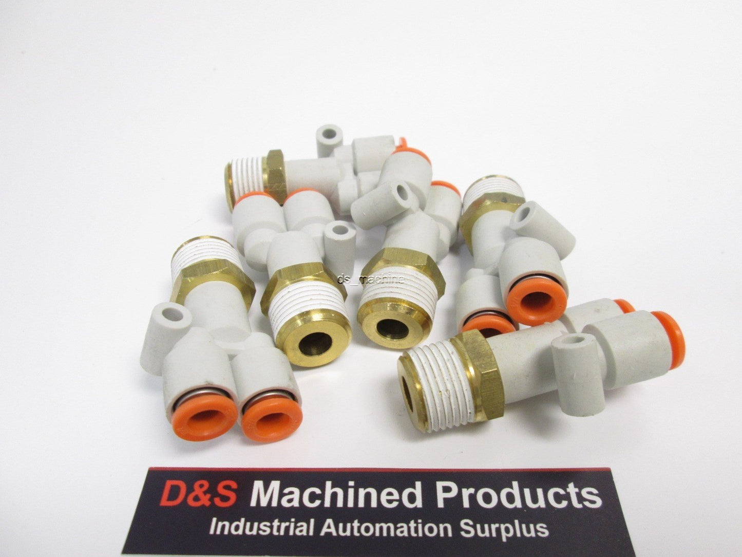 New – Open box Lot of 6 SMC KQ2U07-36S Pneumatic Y Fittings, 3/8" NPT, 1/4" Tubing