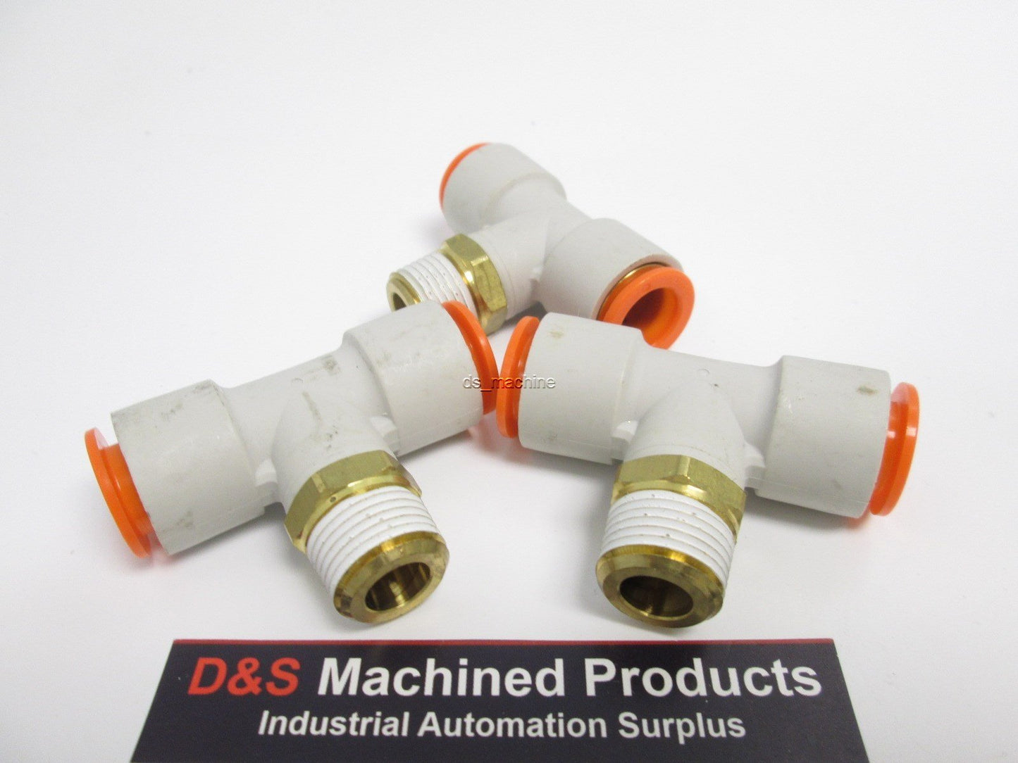 New – Open box Lot of 3 SMC KQ2T13-36 Pneumatic Tee Fittings, 3/8" NPT, 1/2" Tubing
