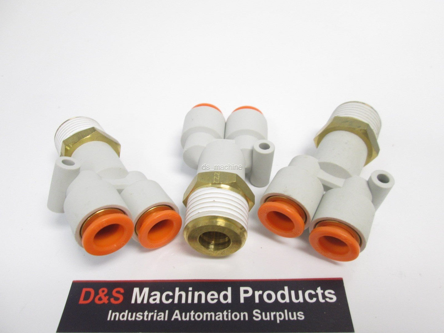 New – Open box Lot of 3 SMC KQ2U11-37S Pneumatic Y Fittings, 1/2" NPT, 3/8" Tubing