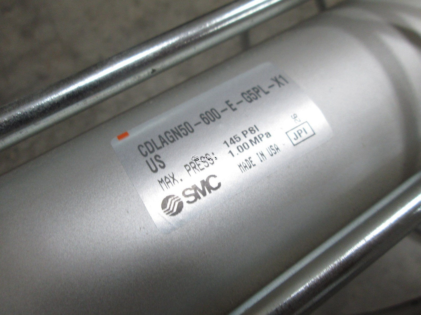 New – Open box SMC CDLAGN50-600-E Pneumatic Cylinder 50mm Bore, 600mm Stroke 145PSI, w/Lock