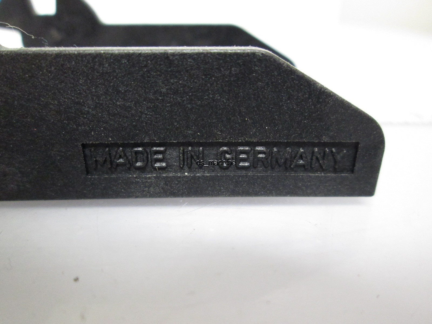 New Lot of 3 Murrplastik 18100005500 Male Braket for KA/Z Series Drive Chain