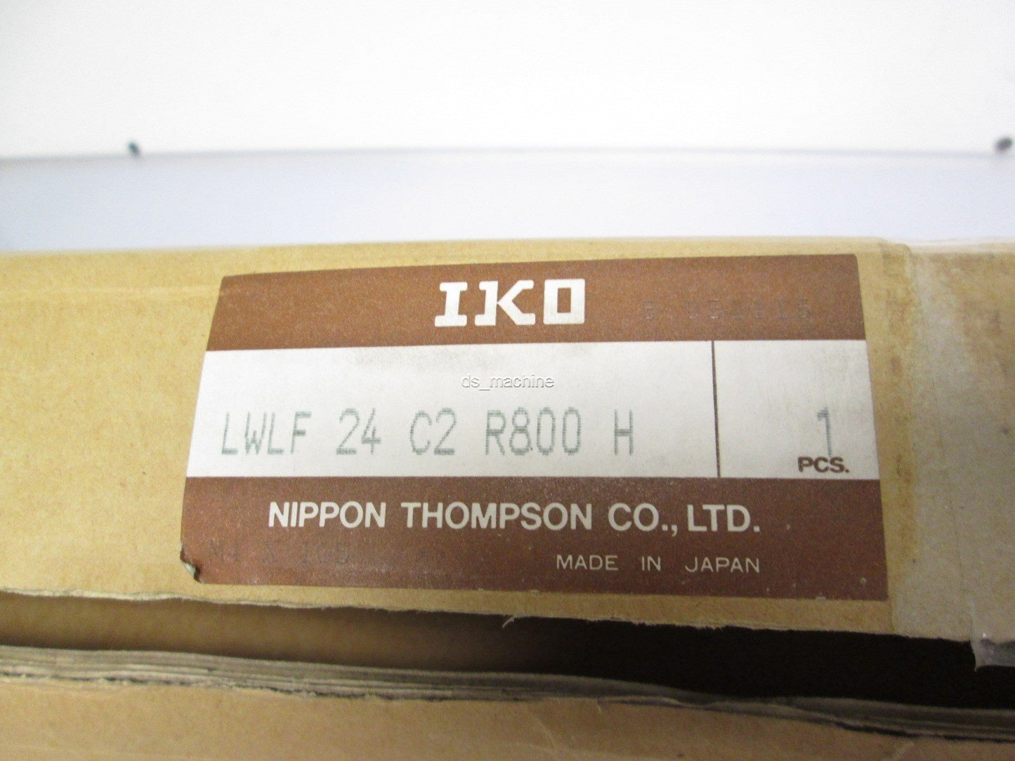 New IKO LWLF 24 C2 R800 H Linear Rail Dual Carriage 800mm Length 24mm Width