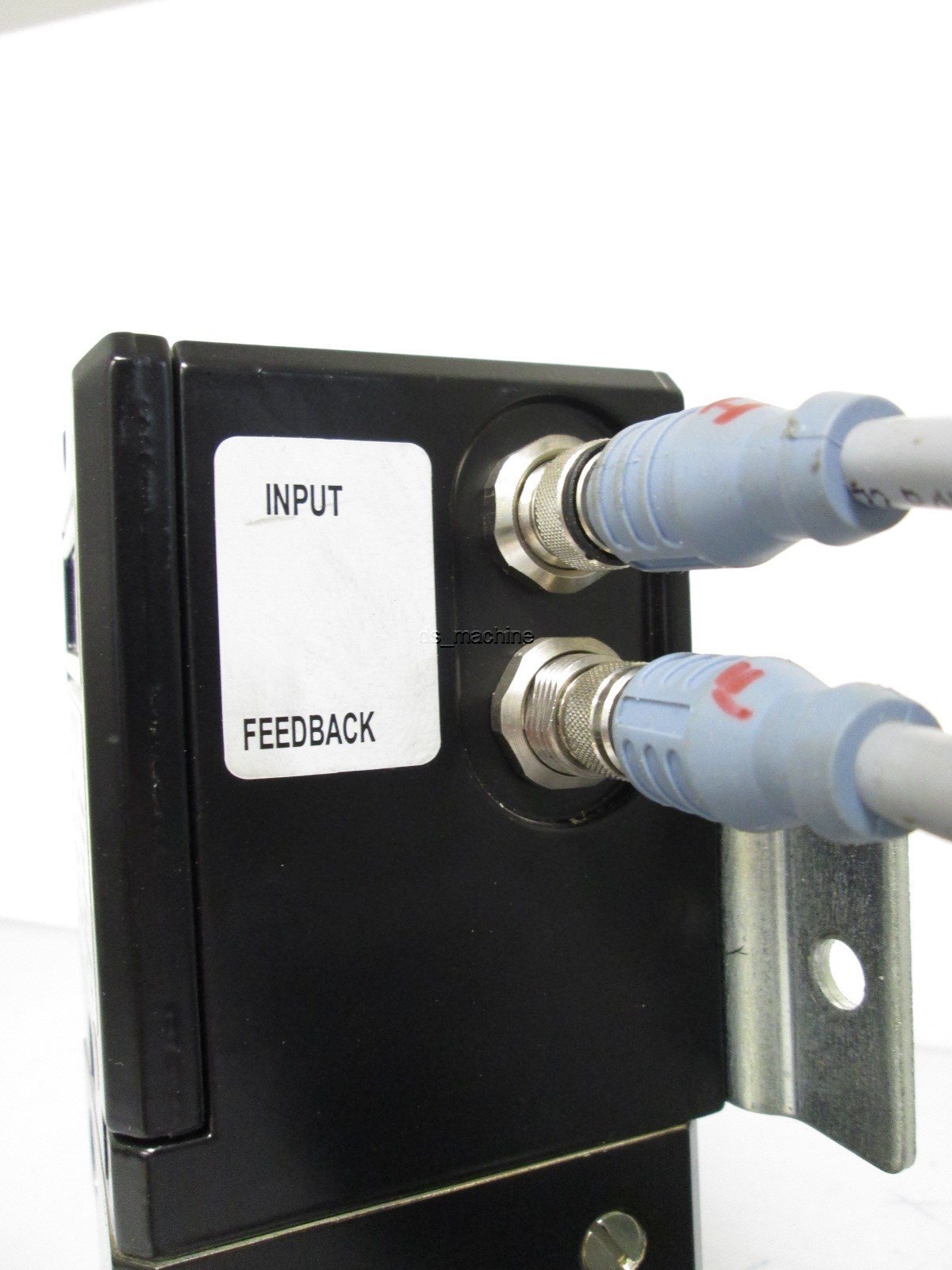 Used Fairchild T7900-00704H0 Pneumatic Pressure Transducer 0-150PSI to 0-10VDC 24VDC