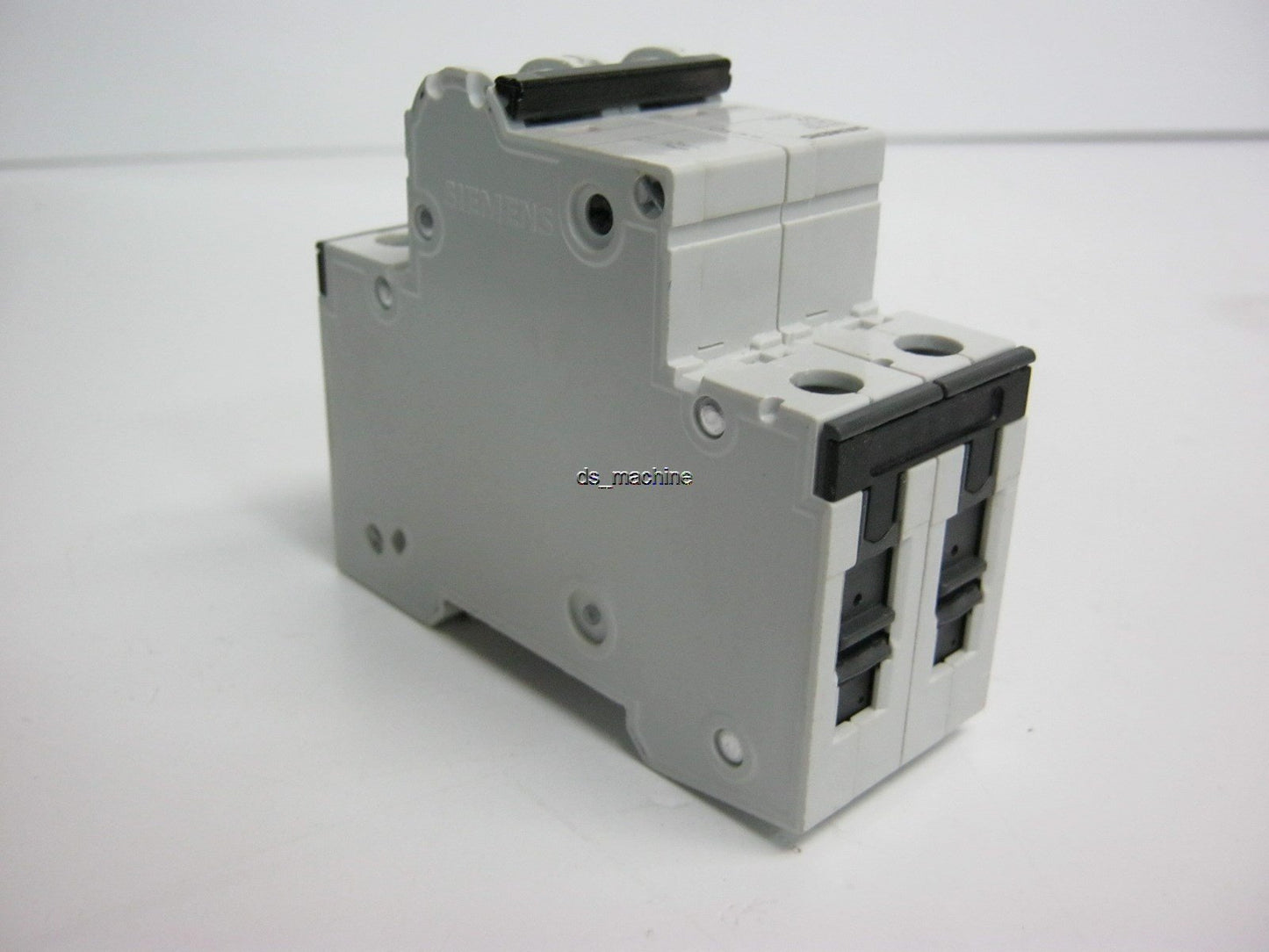 Used Siemens 5SY62MCB D2 Circuit Breaker 2 Pole 2A 5SY6202-8