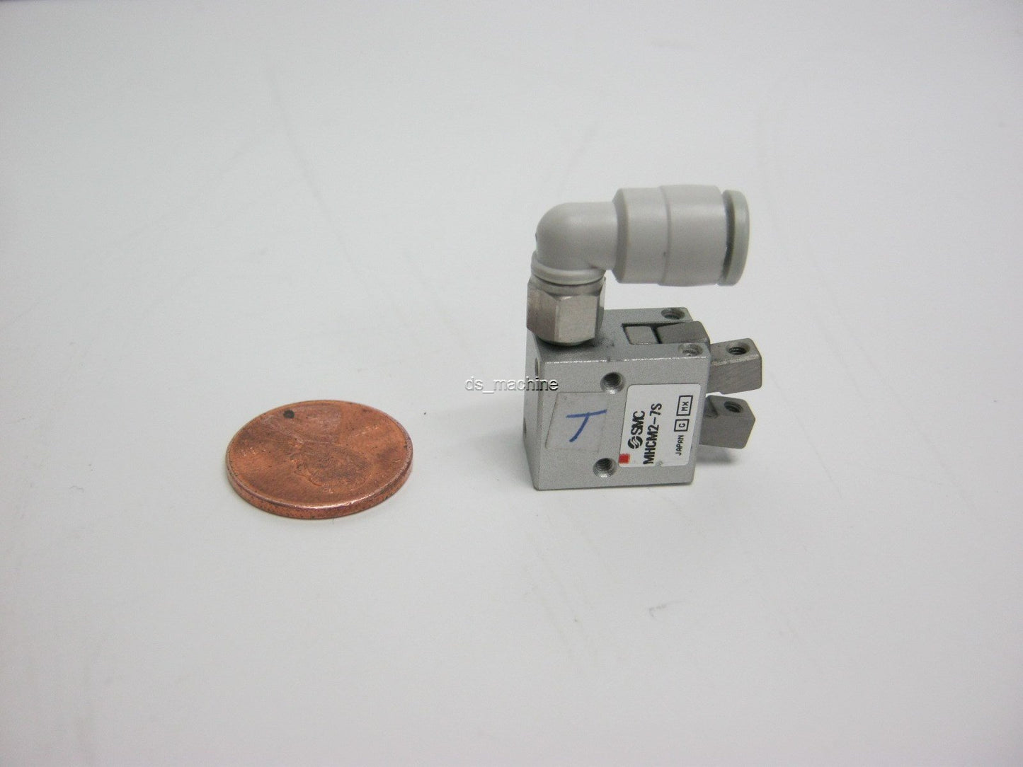 Used SMC MHCM2-7S Pneumatic Gripper, Single Acting Normally Open
