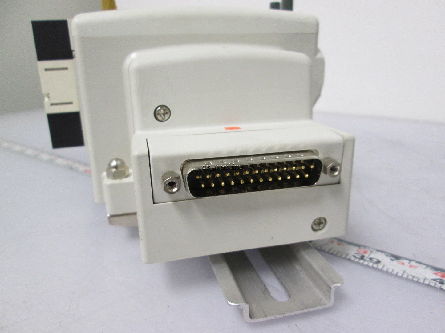 Used Bank of SMC Solenoid Valves 5x VQ2300N-5C 4x VQ2100N-5C 0.1-0.7MPa