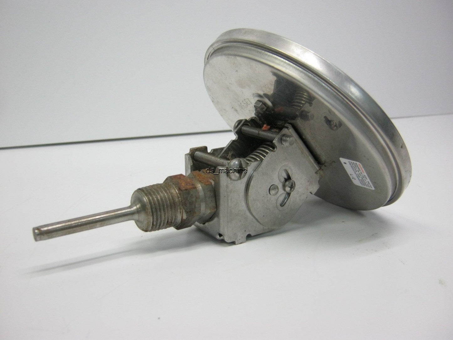 Used Ashcroft Bi-Metal Thermometer 0-200F, 5" Face, 1.75" Probe, 1/2" NPT, Hinged