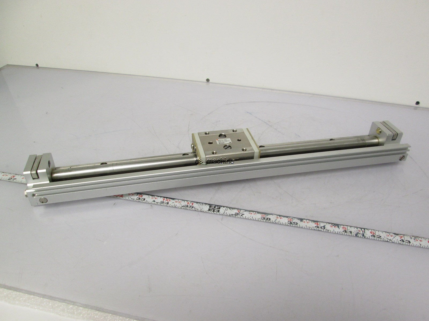 Used SMC MXY12-300 Pneumatic Slide 12mm Bore 300mm Stroke 0.55MPa 80PSI