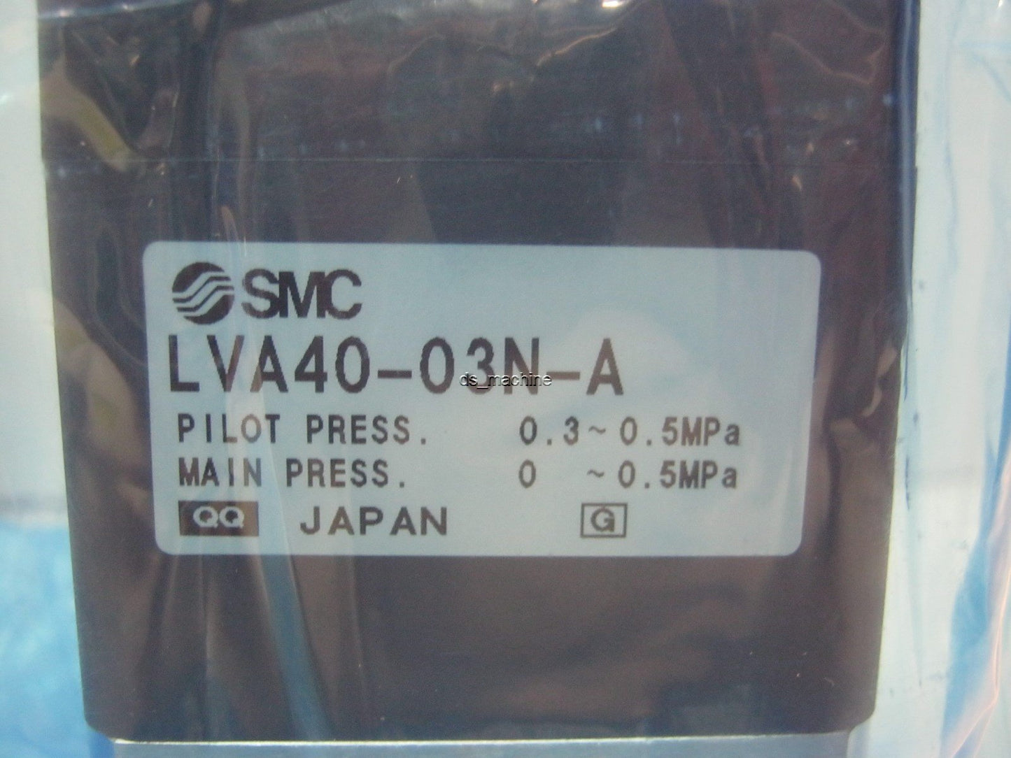 New SMC LVA40-03N-A Flouropolymer Valve N.C. 3/8NPT, PTFE Diaph, Stainless Steel