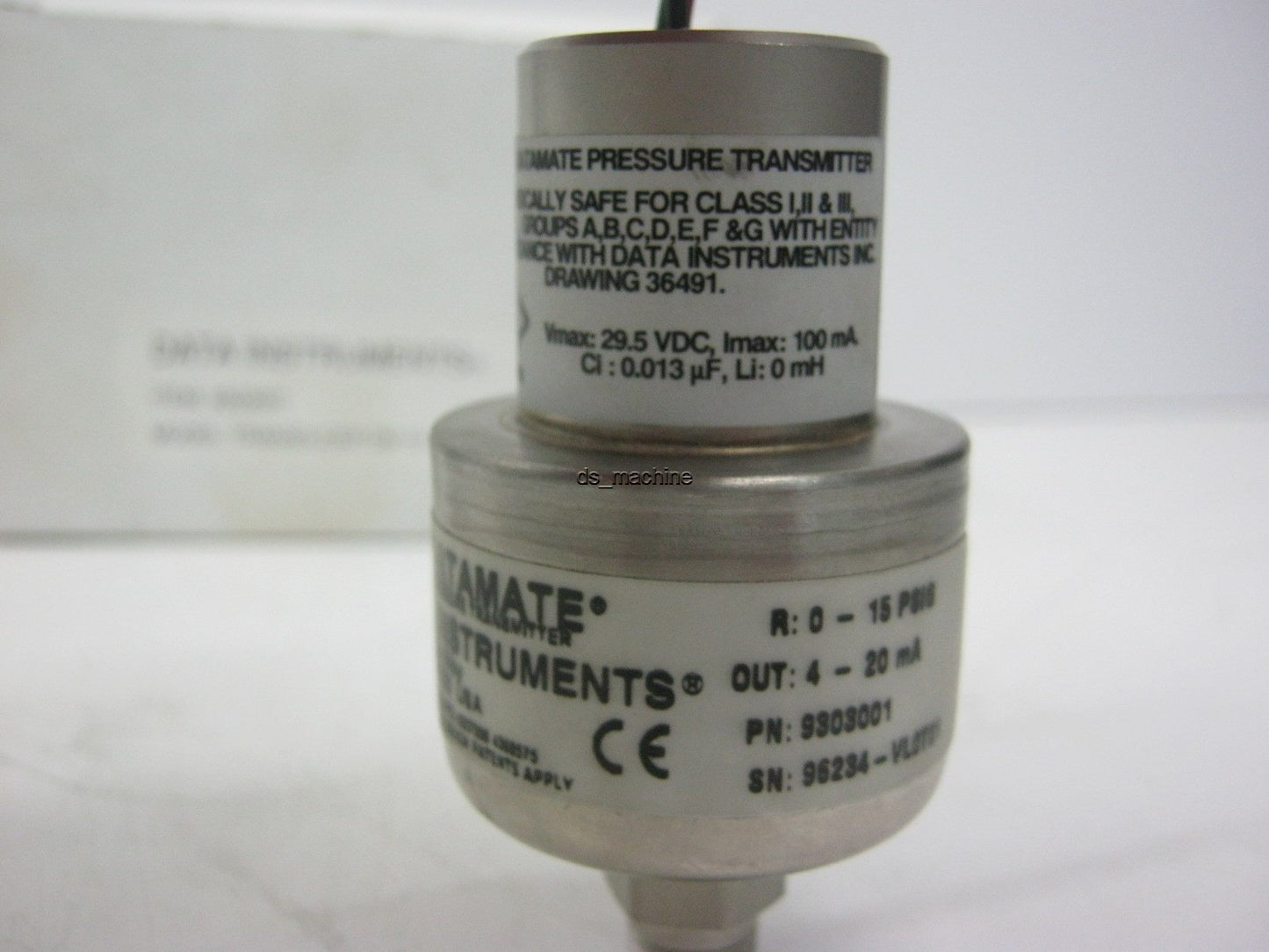 Used Data Instruments Datamate 9303001 Pressure Transmitter 0-15PSI 1/8 NPT
