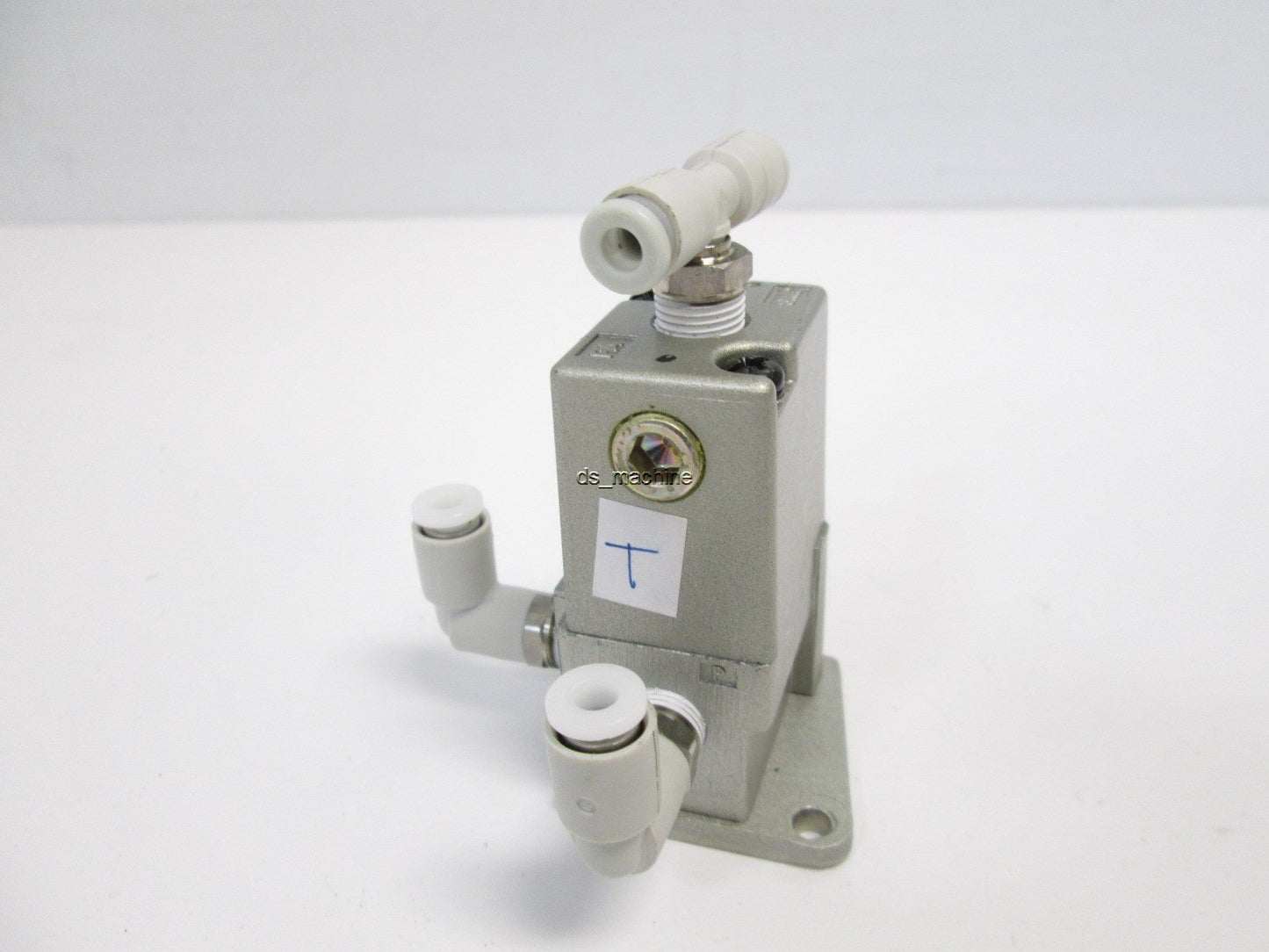 Used SMC VTA301 Air Operated Valve 1/8" NPT, 3-Port, 0-1MPa Supply, 0.2-1MPa Pilot