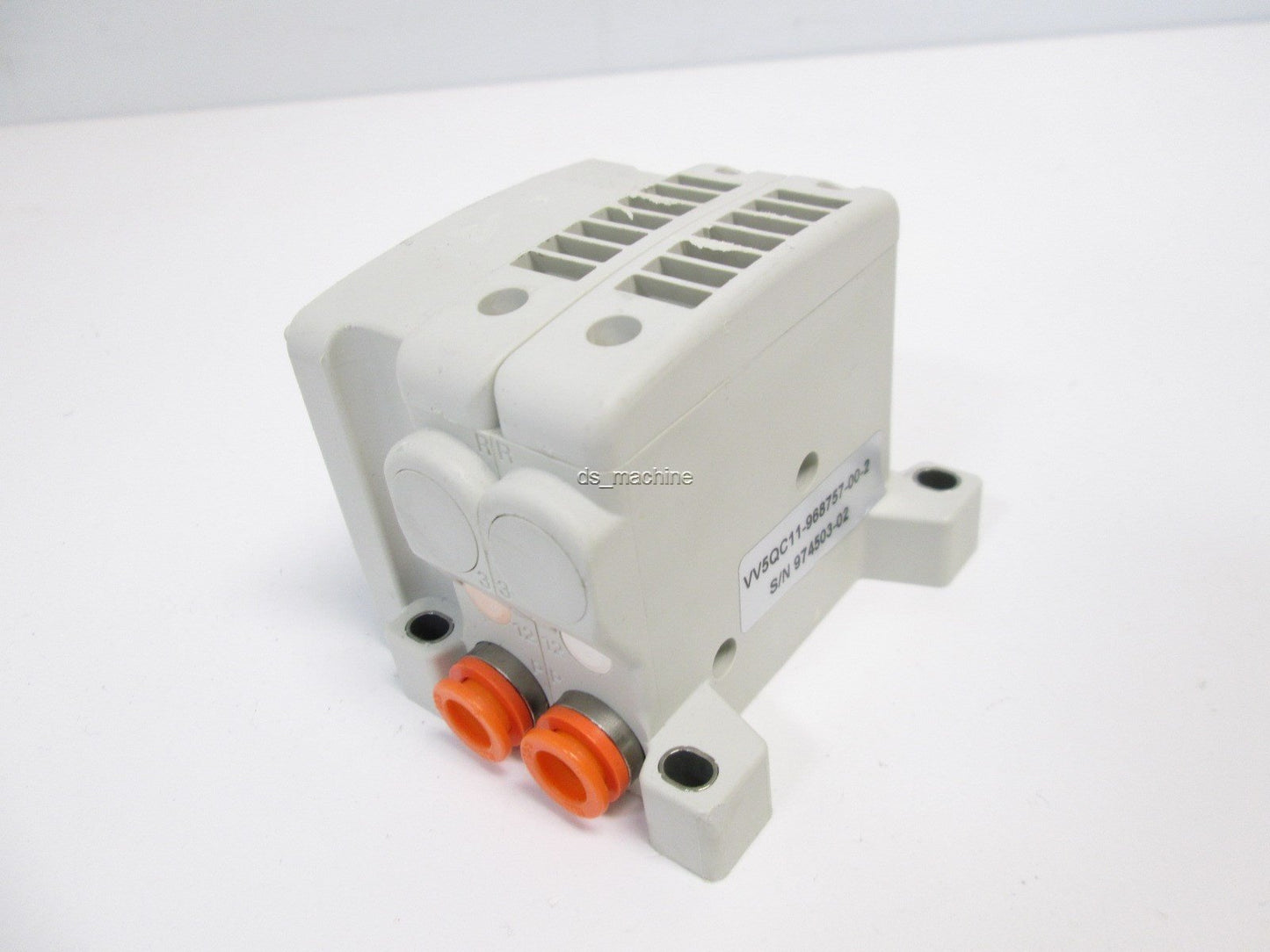 Used SMC VV5QC11-968757-00-2 Valve Manifold, 1000 Series, Missing Screws