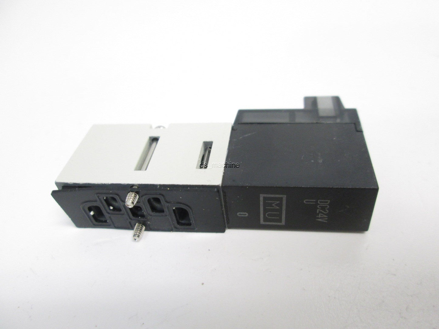 Used SMC VQD1151W-5LO Solenoid Valve, 4-Port Direct Poppet, 24VDC, w/ Hardware