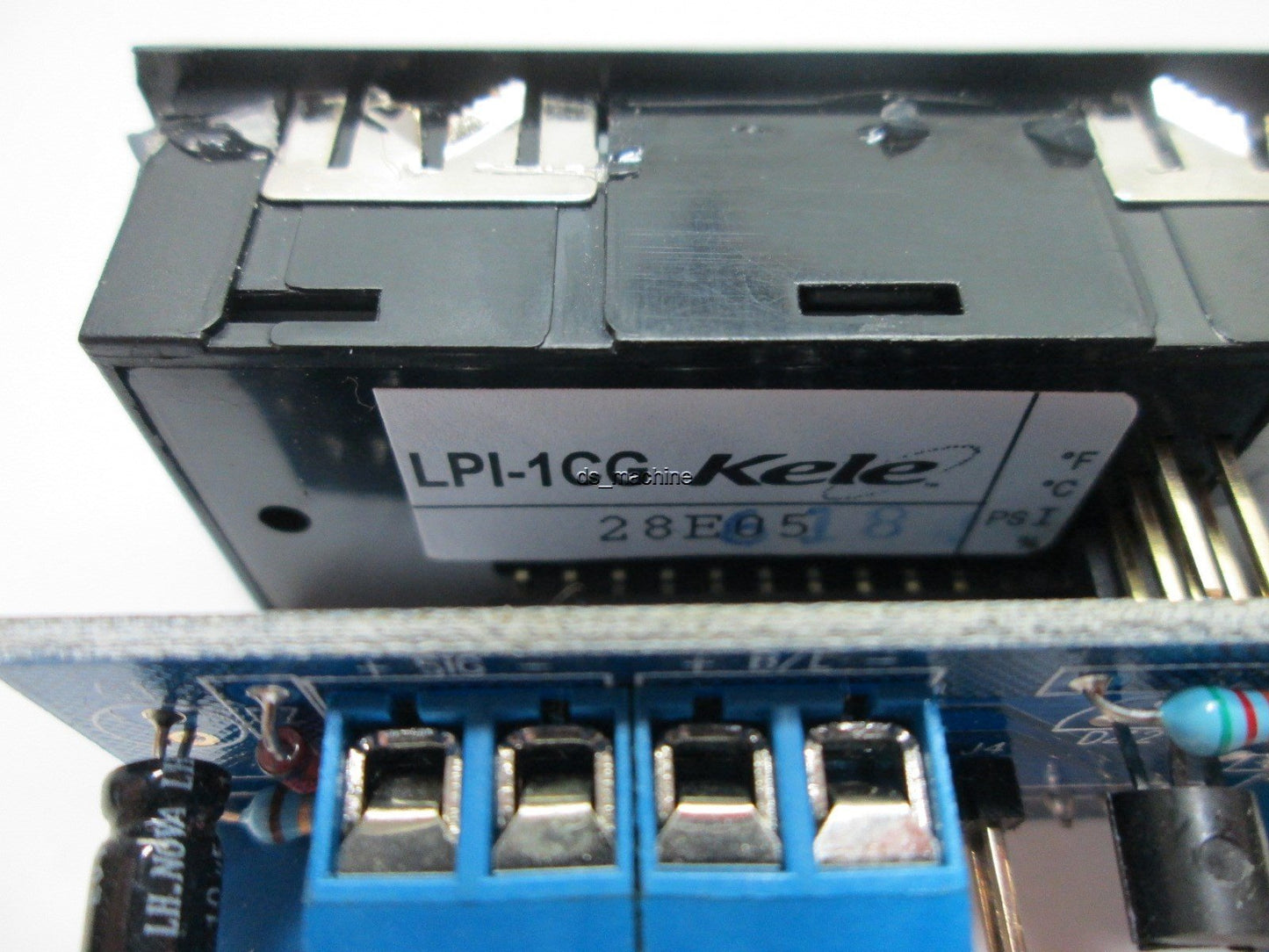 Used KELE LPI-1CG Green Panel Display, 3-1/2 Digit LCD Display, 24VDC at 35mA