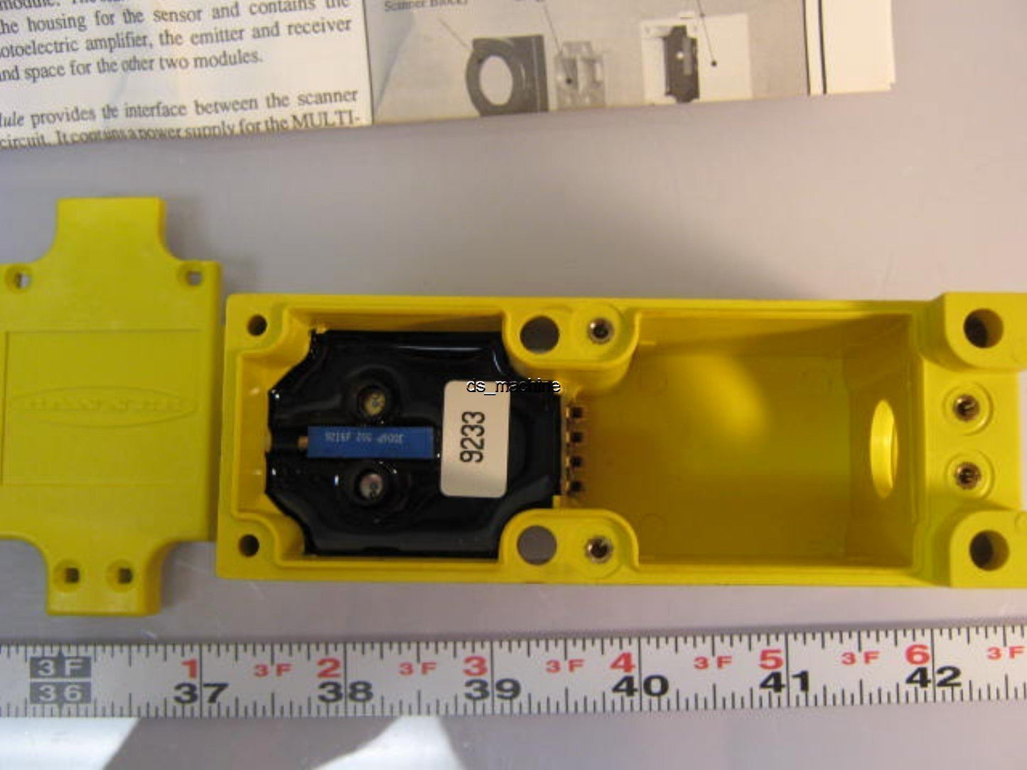 New Banner SPC1 MULTI-BEAM Scanner Block Convergent