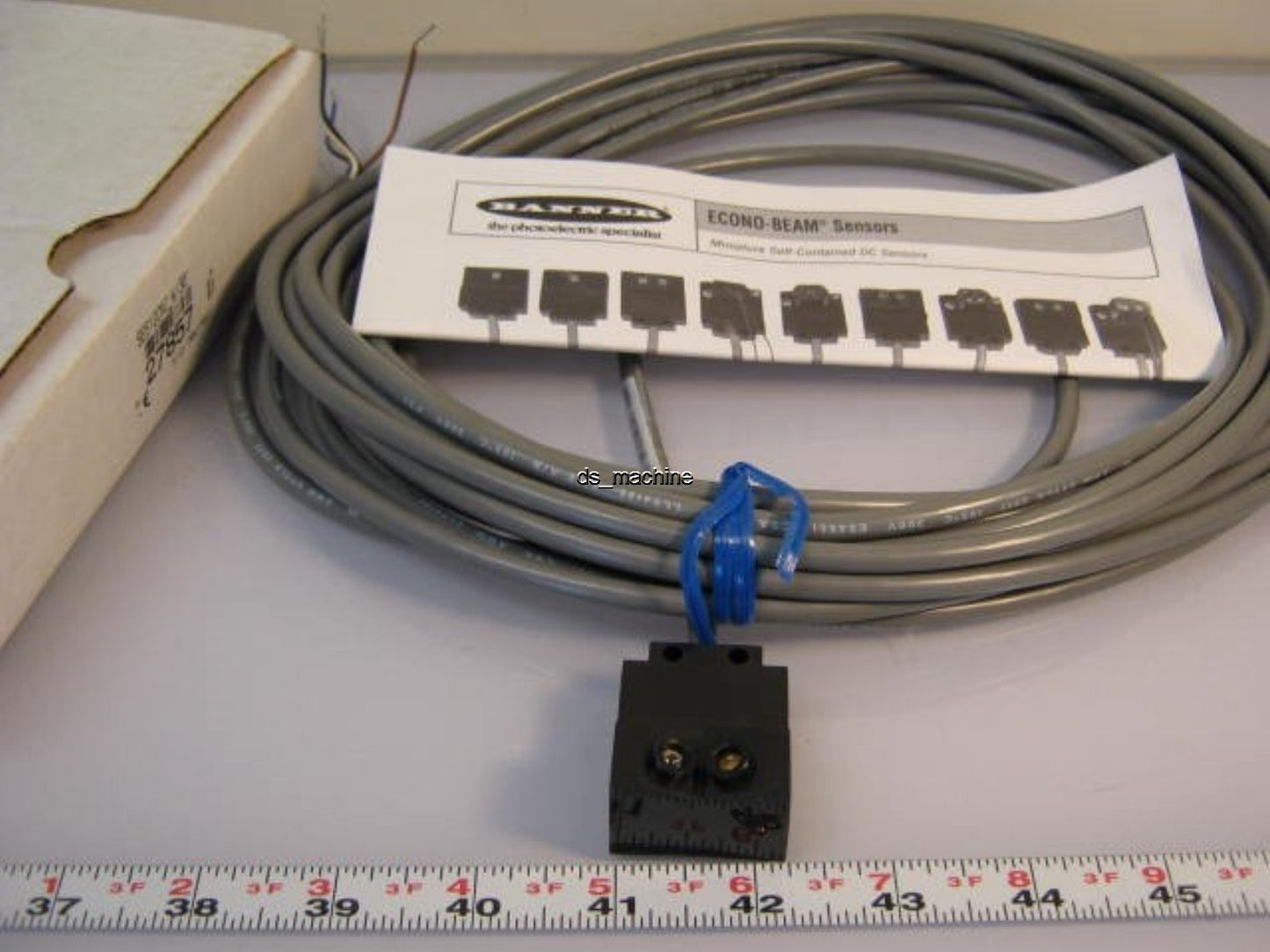New Banner ECONO-BEAM Sensor SE612CNC (27857)