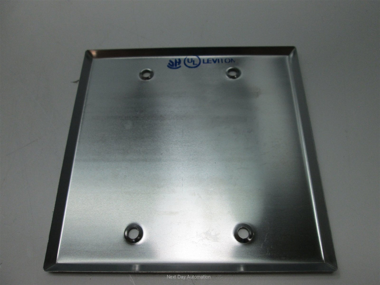 New Lot of 5 New Leviton 84025 2-Gang Stainless Steel Blank Cover Plate, 4" x 4"