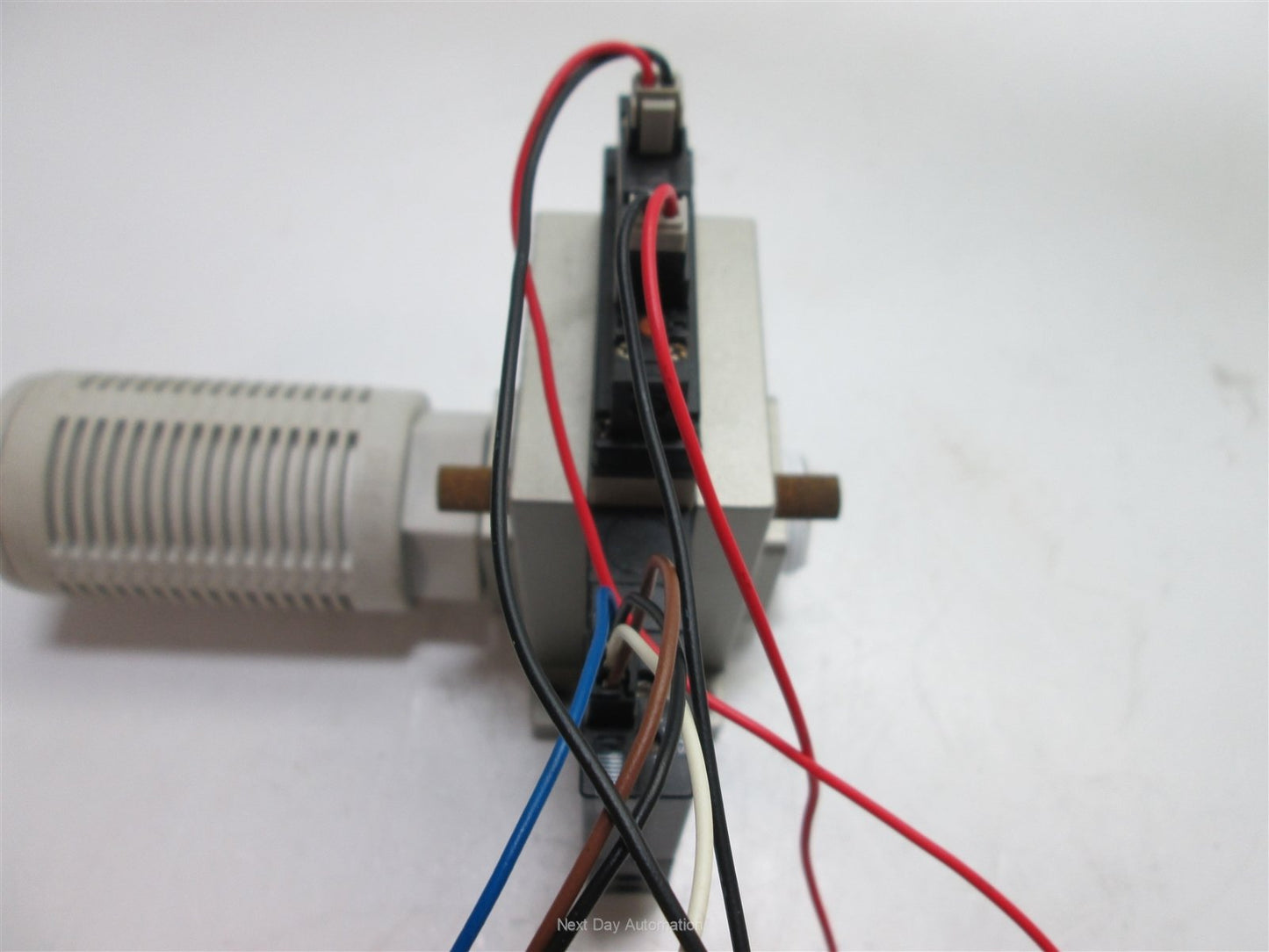Used SMC NZM101HT-K5LZ-E55CL Vacuum Generator, 24VDC, 0.5MPa Supply