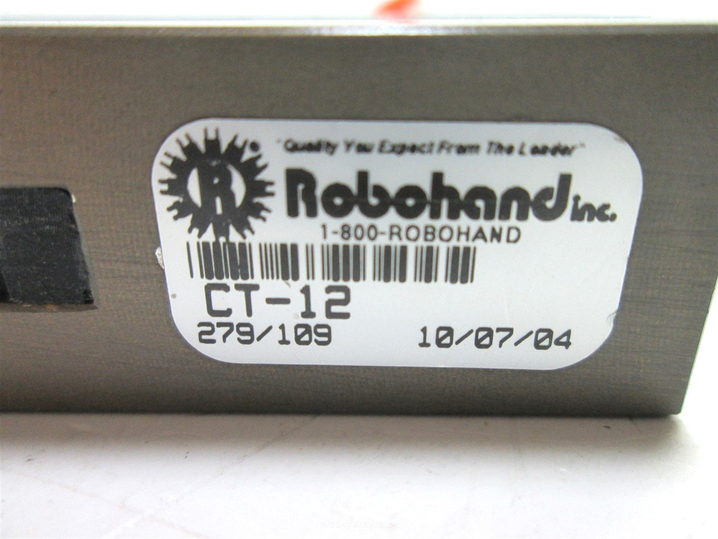 Used Robohand CT-12 Angular Gripper, M5 Ports, 100psi Max, 180 Degree Grip