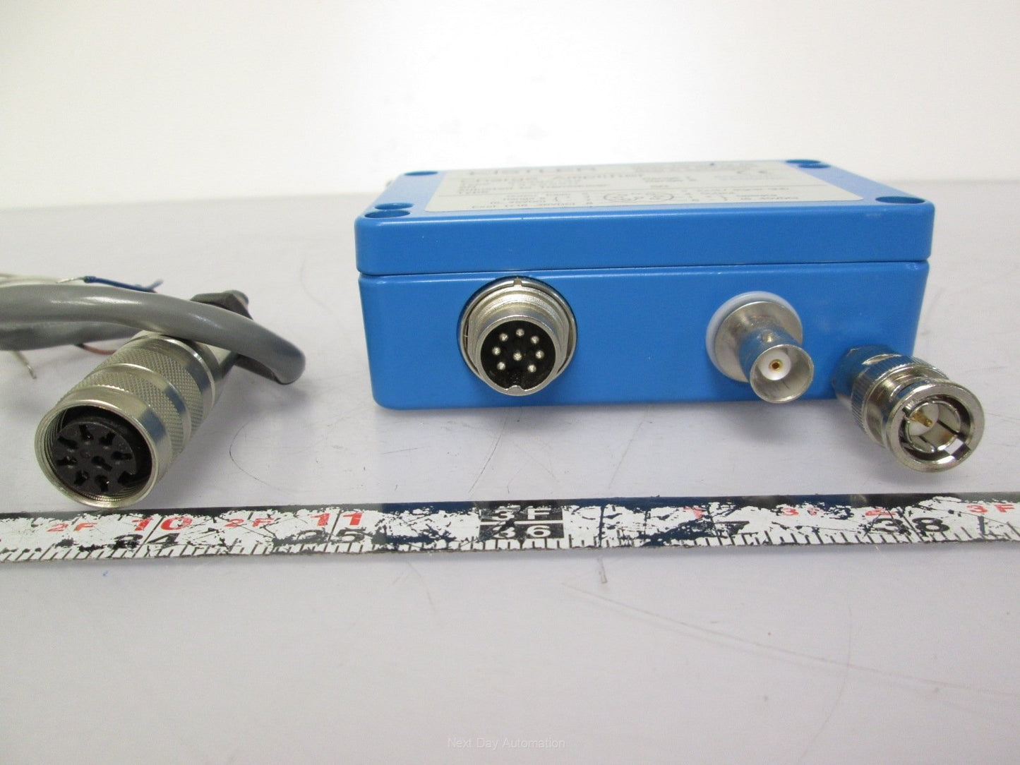 Used Kistler 5039A132 Miniature Charge Amplifier 25000/50000pC Range, 5-45VDC