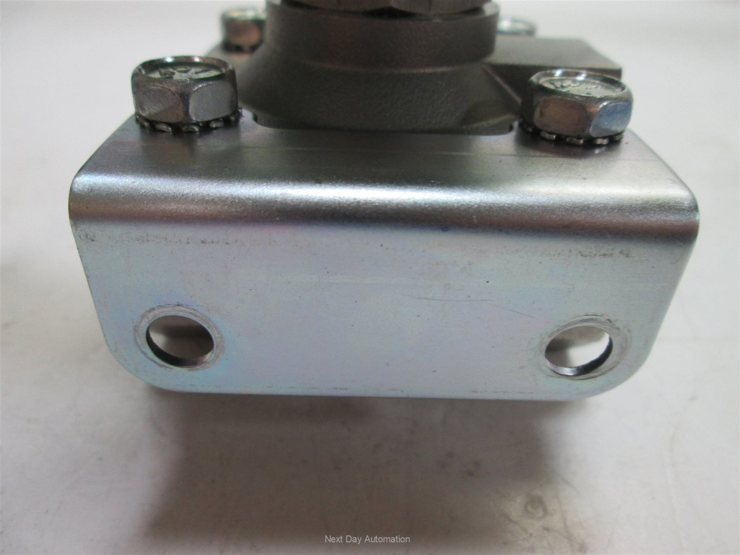 Used ASCO SC8210G038 SS Solenoid Valve, 120VAC 10.1 Watts, 3/4" NPT Ports, 150psi