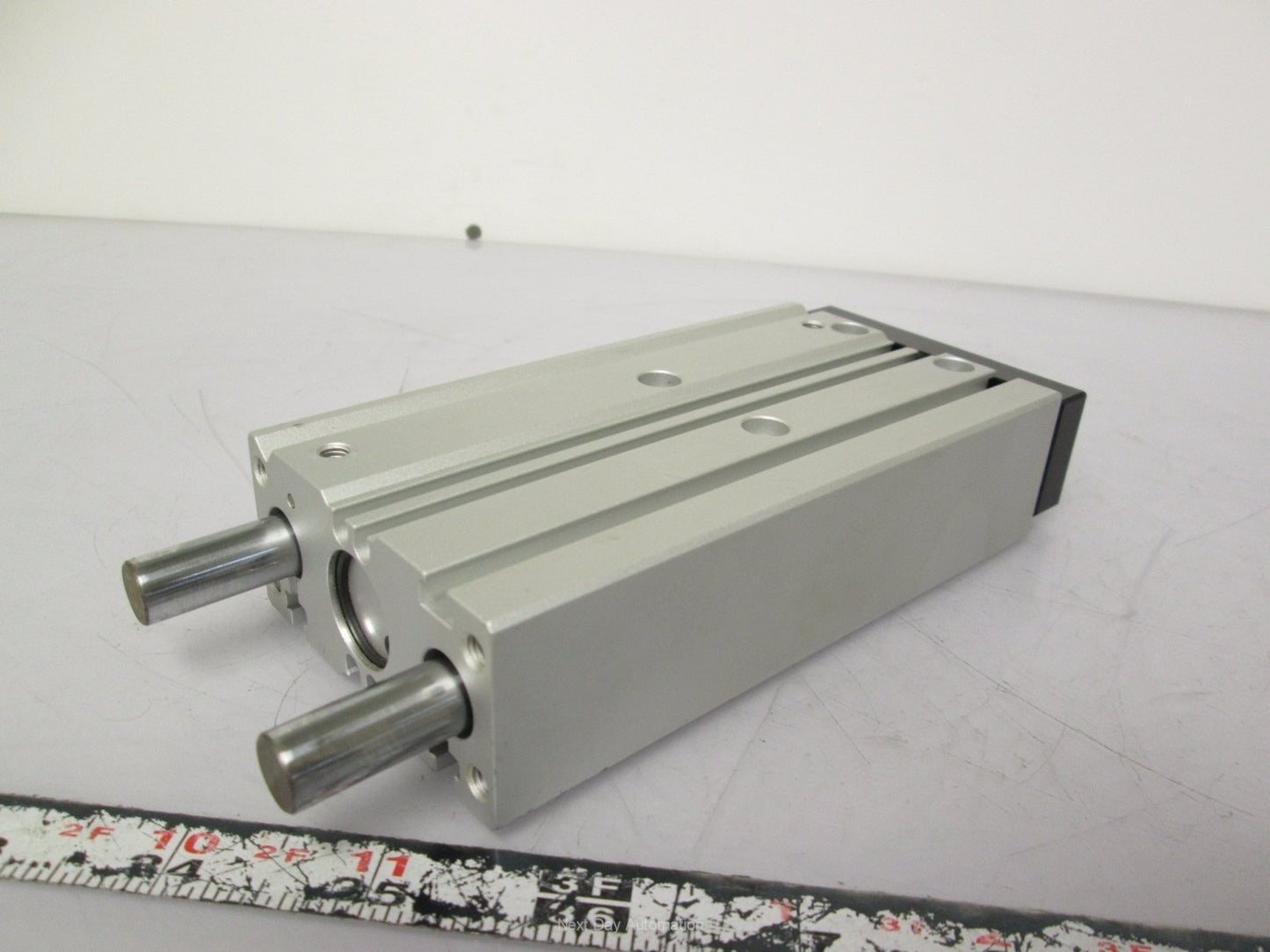 Used Humphrey HSGDA16x4 Guided Cylinder 16mm Bore 4" Stroke 22-145PSI