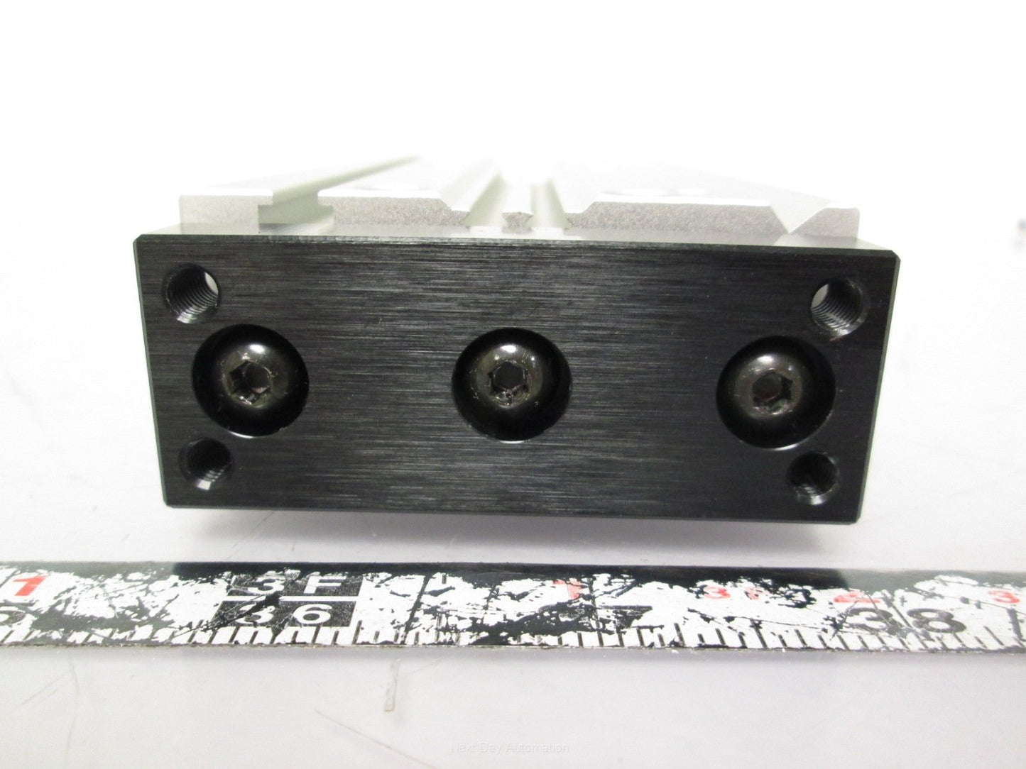 Used Humphrey HSGDA16x4 Guided Cylinder 16mm Bore 4" Stroke 22-145PSI