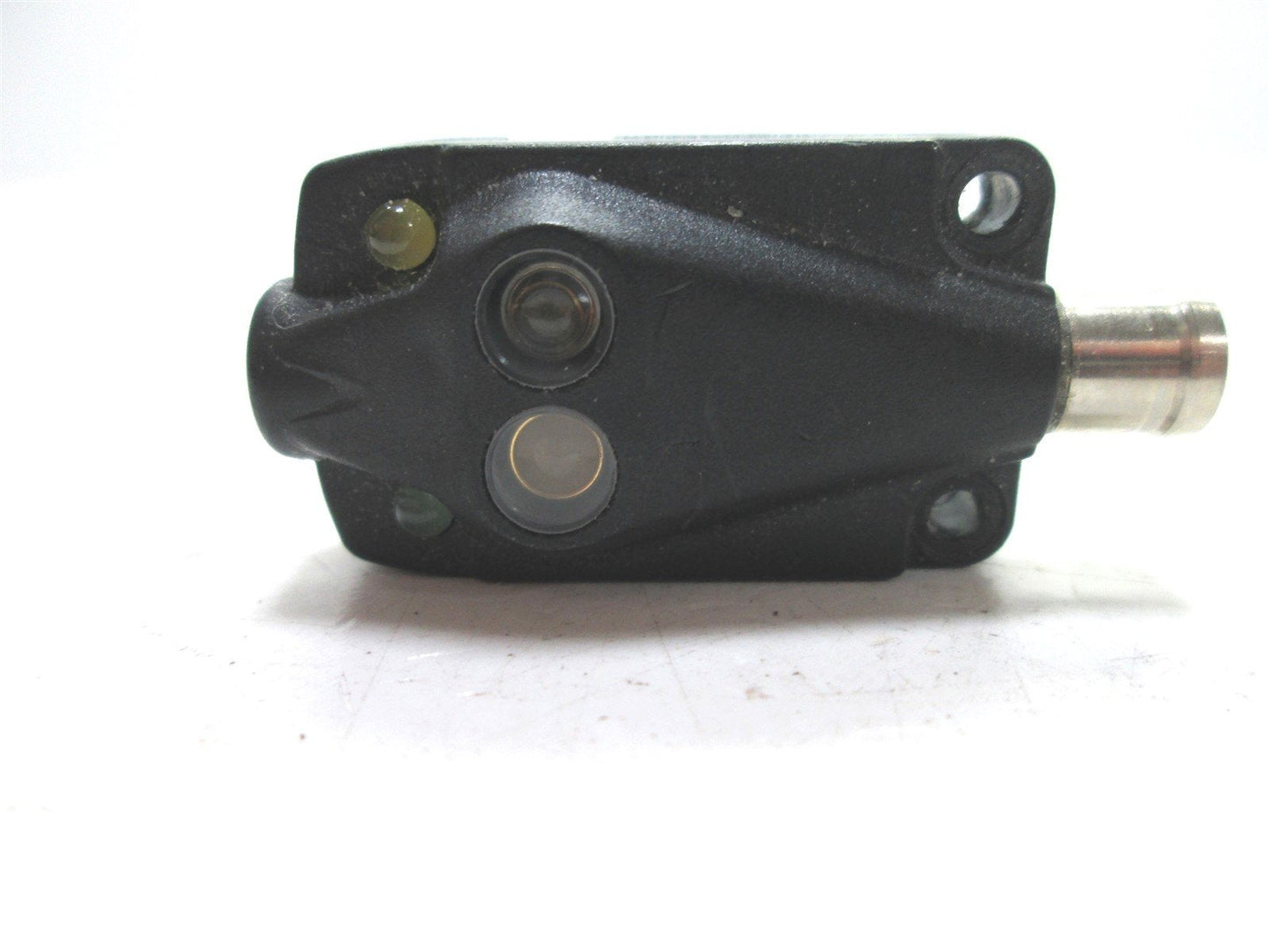 Used Banner Q10AP6DQ Photoelectric Prox Sensor, 20" Range, 10-30VDC, 3-Pin Pico, PNP