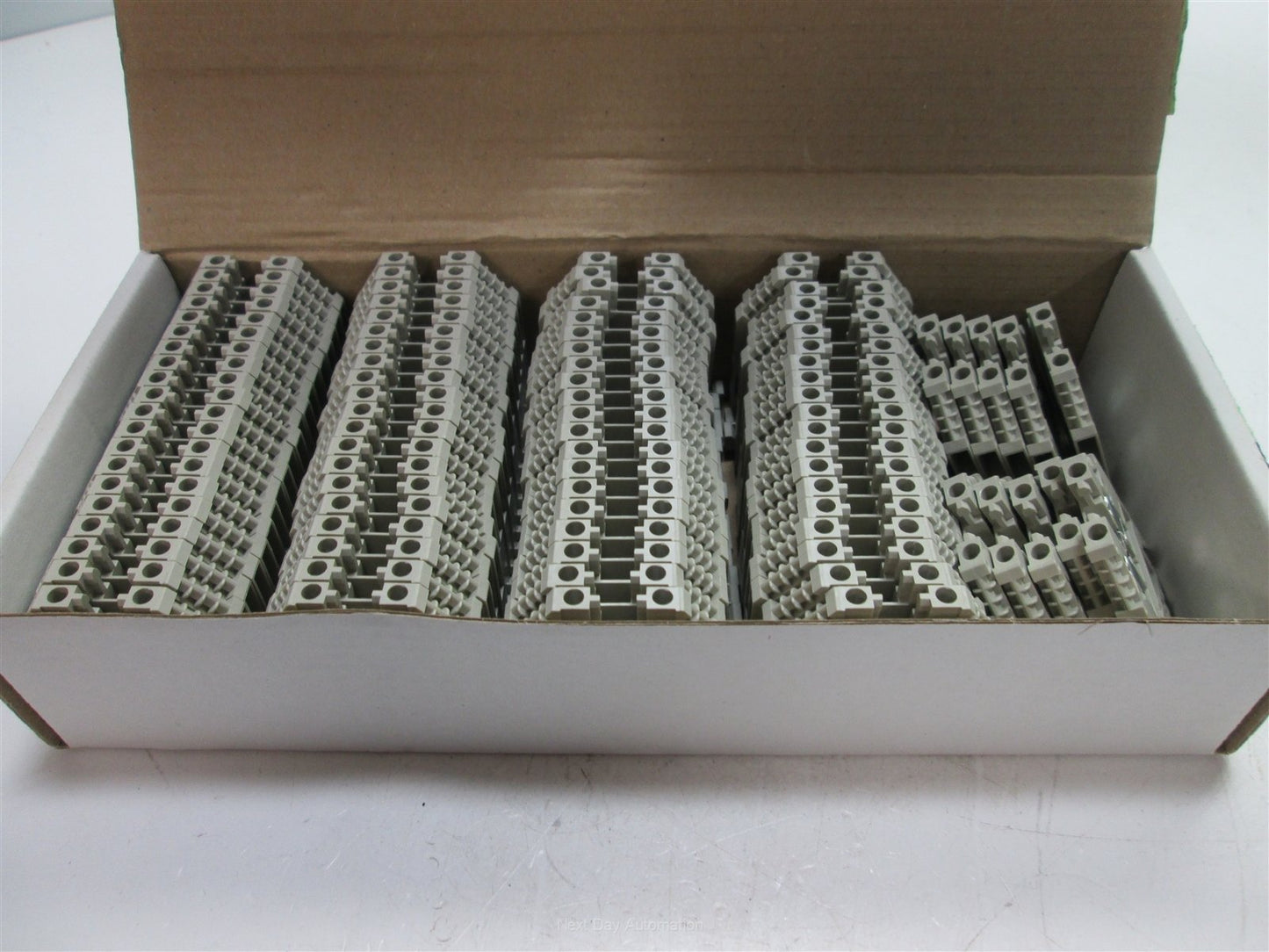 New Box of 90 Wieland WK 2,5/U Feed Thru Terminal Blocks, 600V 25A, 24-12 AWG