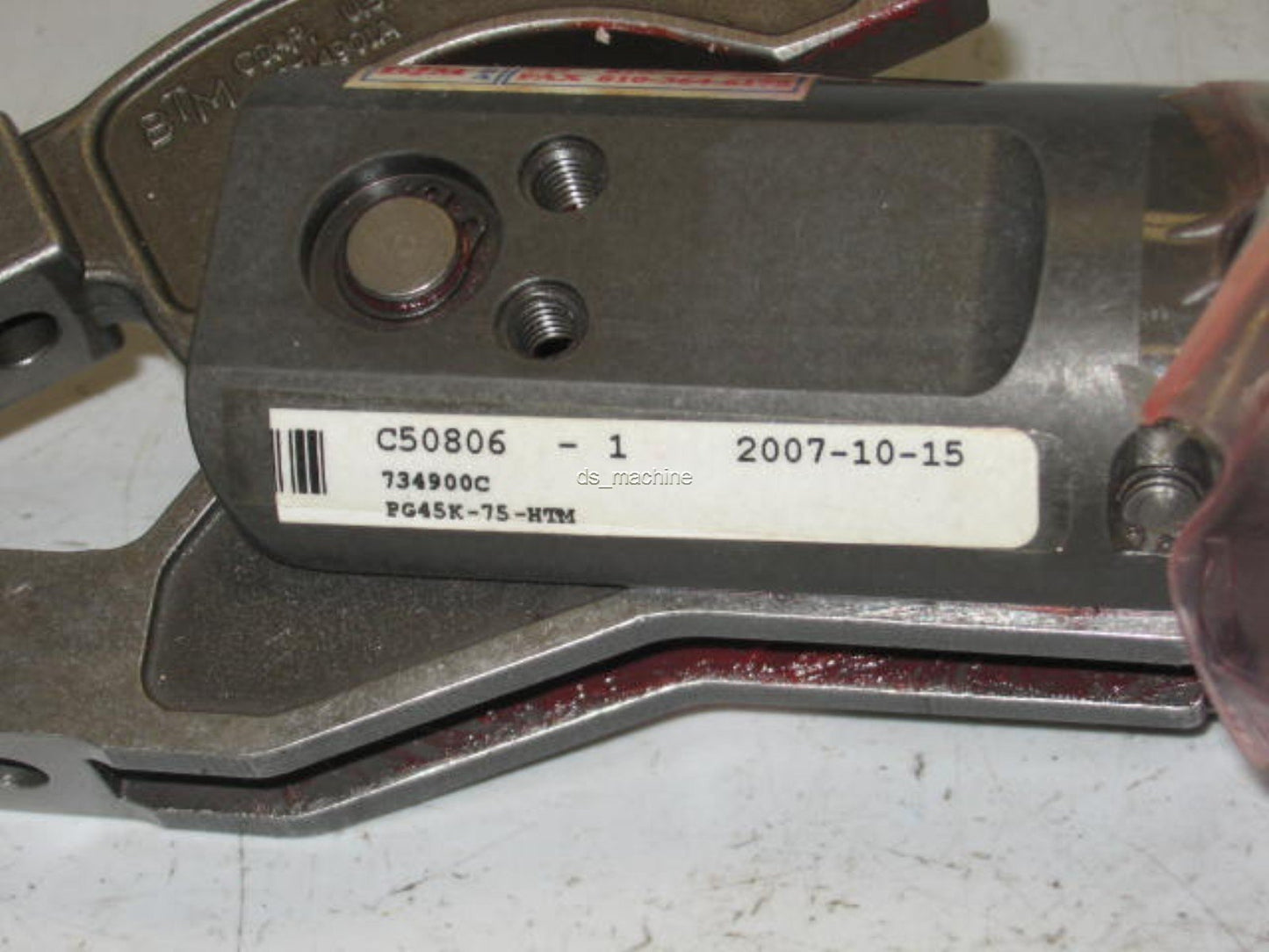 New BTM PG45K-75-HTM Pneumatic Locking Gripper 44.5mm Bore 26.9mm Stroke