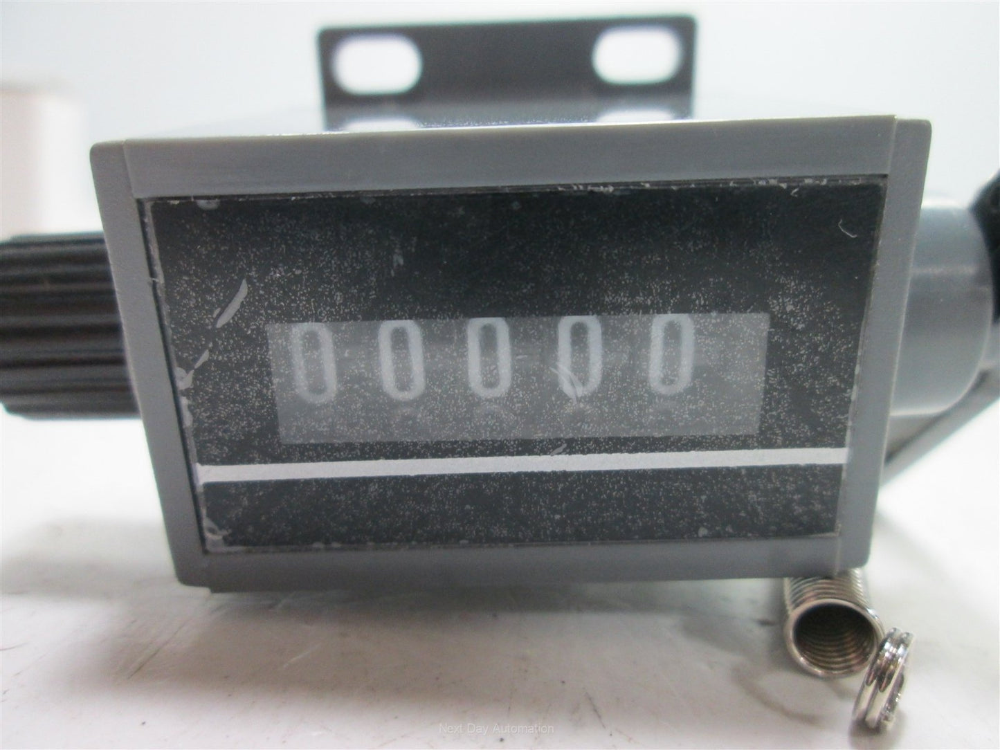 New Dayton 6X157A Mechanical Counter, 5-Digit, Manual Reset