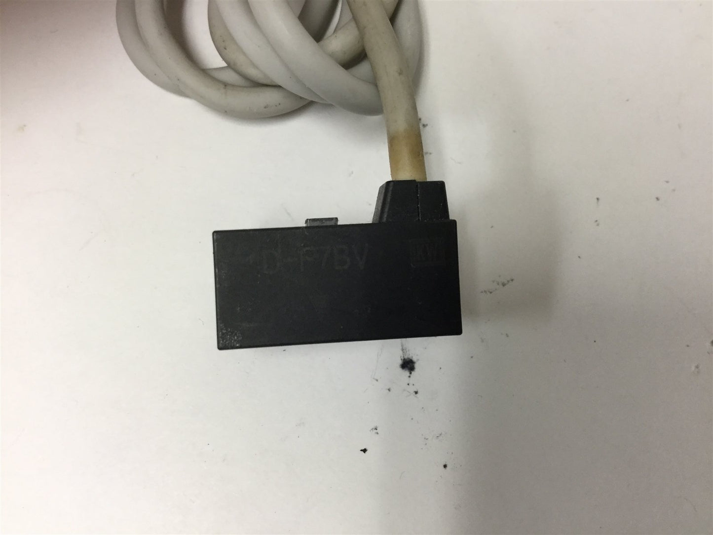 Used SMC D-F7BV Solid State Auto Switch, 2-Wire, 24VDC (10 to 28VDC), 5-40mA