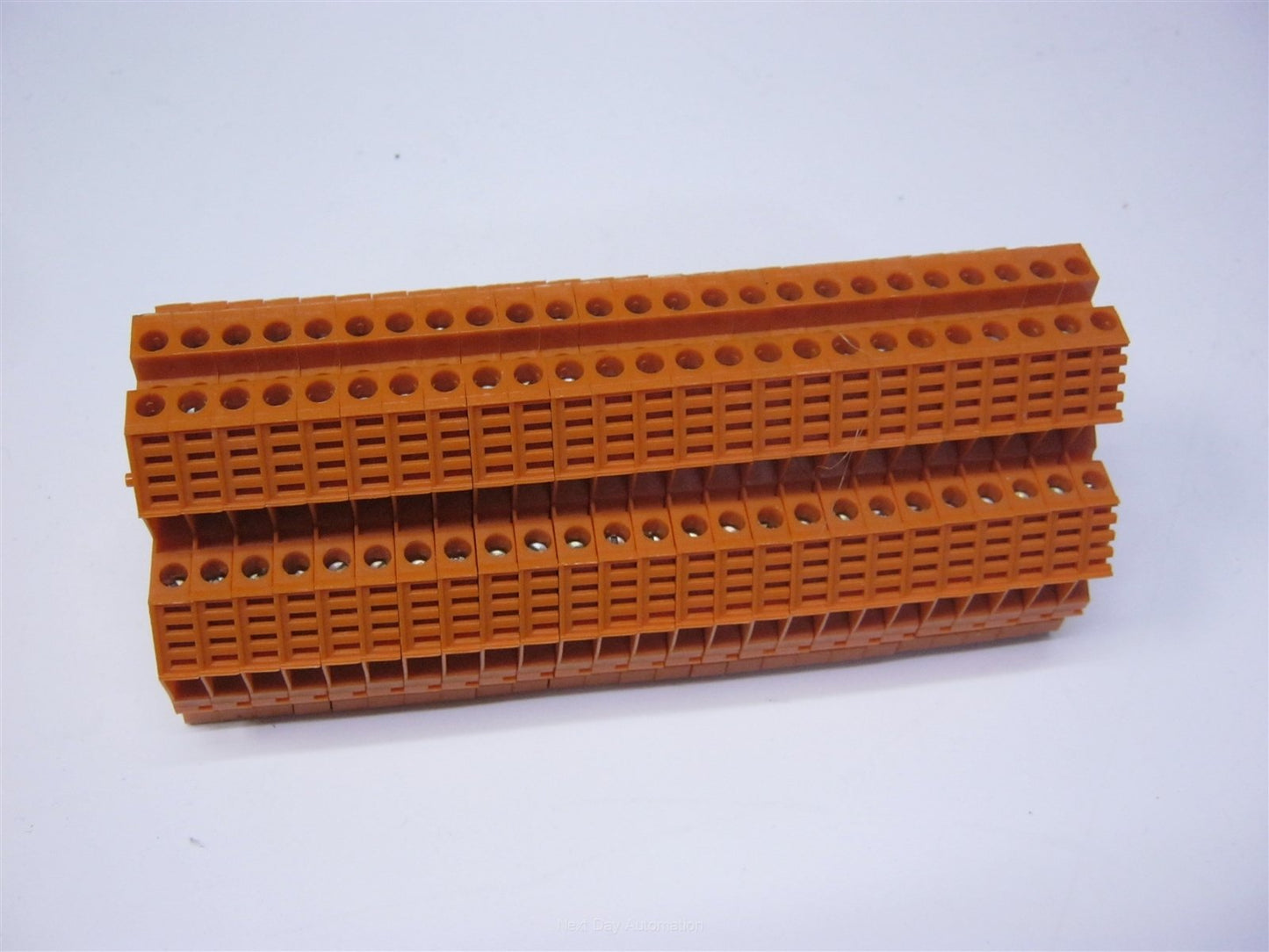 Used Lot of 25 MI Euro D4 Double-Level Terminal Blocks 600V 25A Orange
