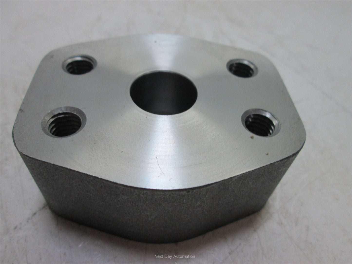 Used Anchor Fluid Power W60-12-12 Flat Socket Weld - Pipe, With Mounting Hardware