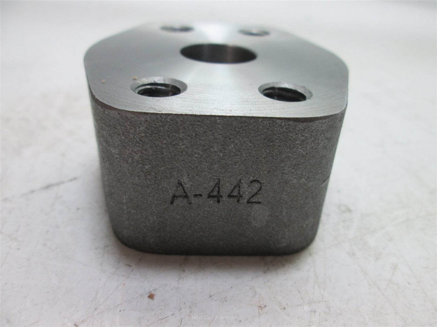 Used Anchor Fluid Power W60-12-12 Flat Socket Weld - Pipe, With Mounting Hardware